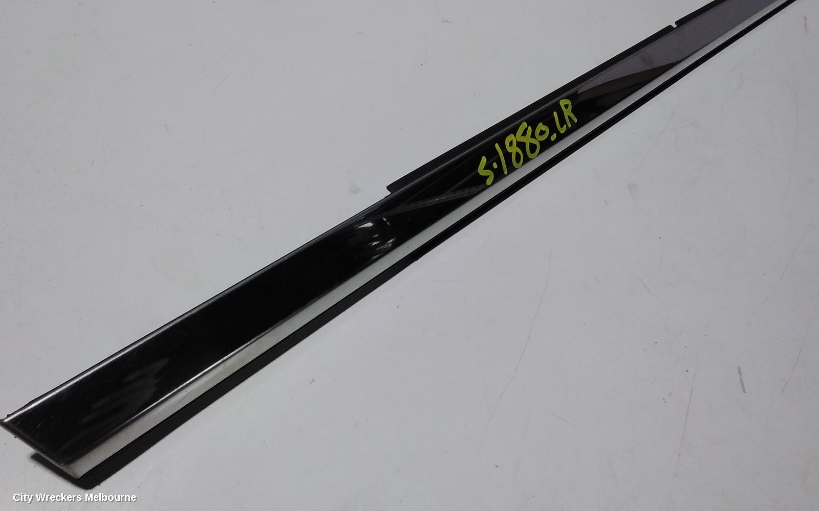 JEEP GRANDCHEROKEE DOOR MOULD, LHR CHROME MOULD: 90162, WK, 10/2010 - 02/2022