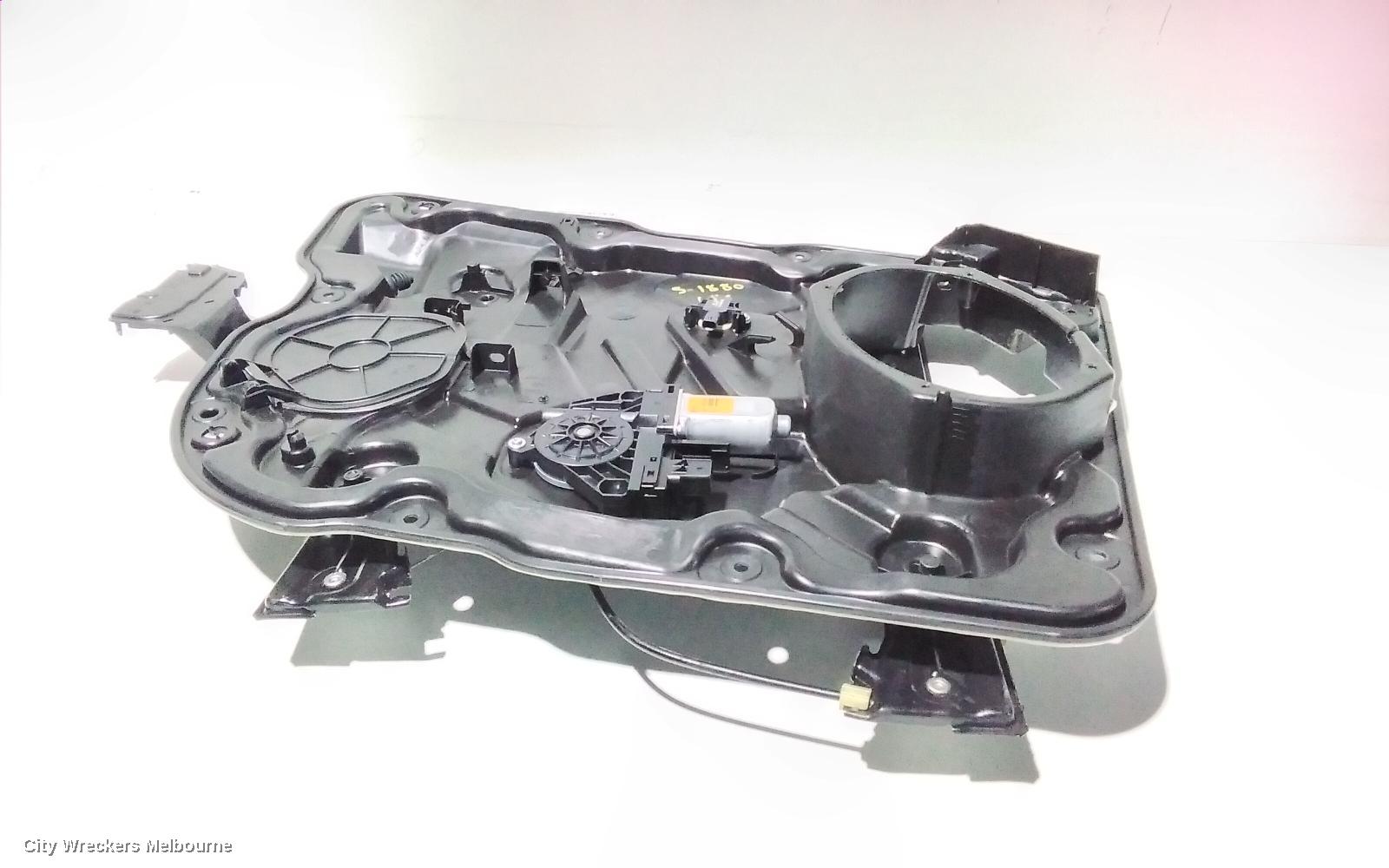 JEEP GRANDCHEROKEE LEFT FRONT WINDOW REG/MOTOR, WK, 10/2010 - 02/2022