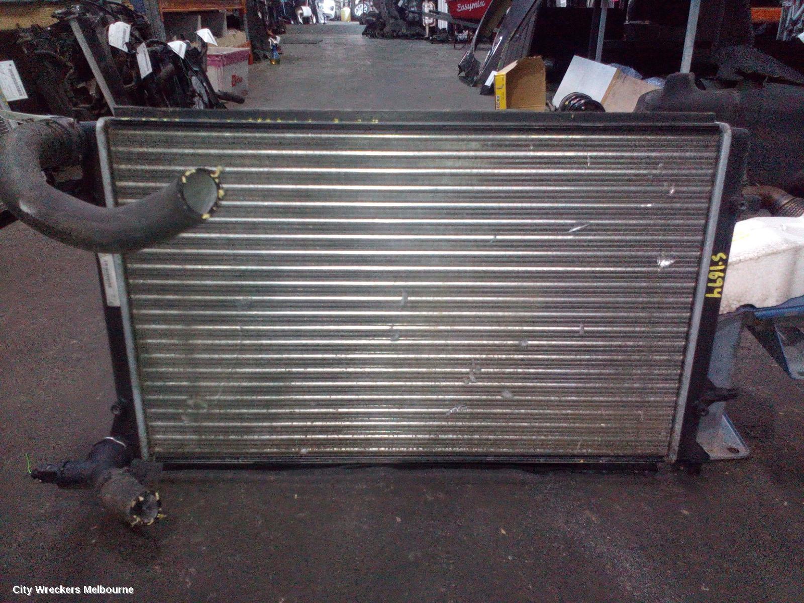 VOLKSWAGEN CADDY RADIATOR, MANUAL, 1.6, PETROL, 2K, 12/2004 - 08/2010