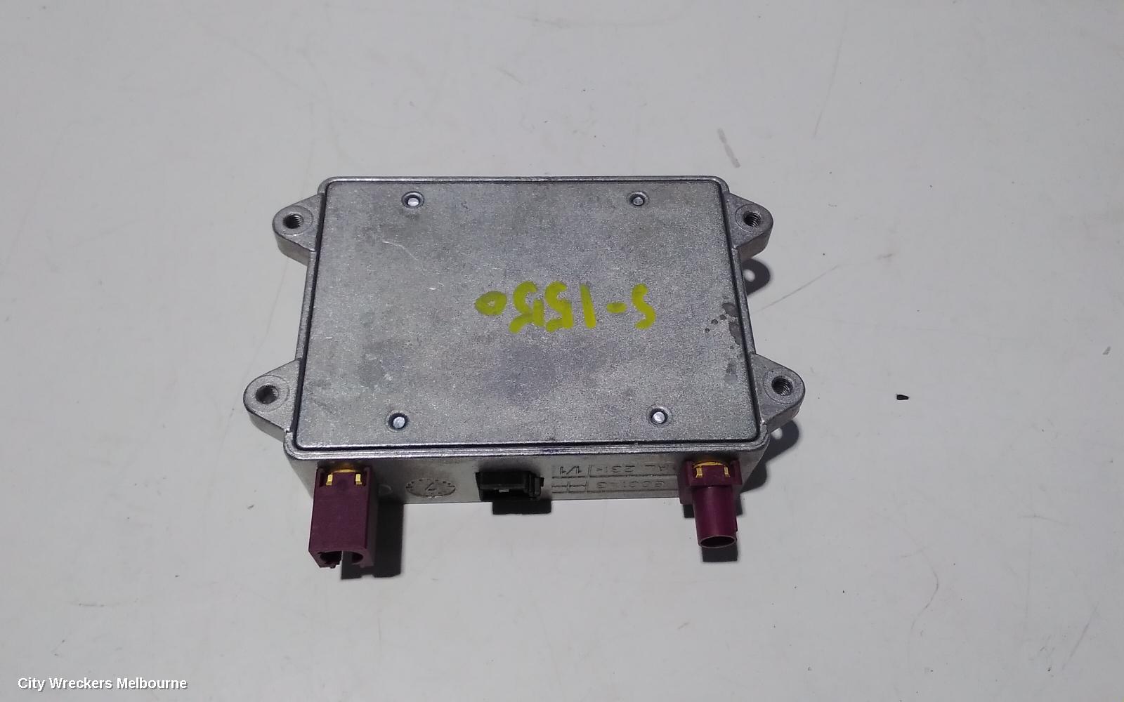 AUDI Q7, 4L, 09/2006 - 08/2015, 8E0 035 456 D AMPLIFIER ANTENNA AMPLIFIER : 90227