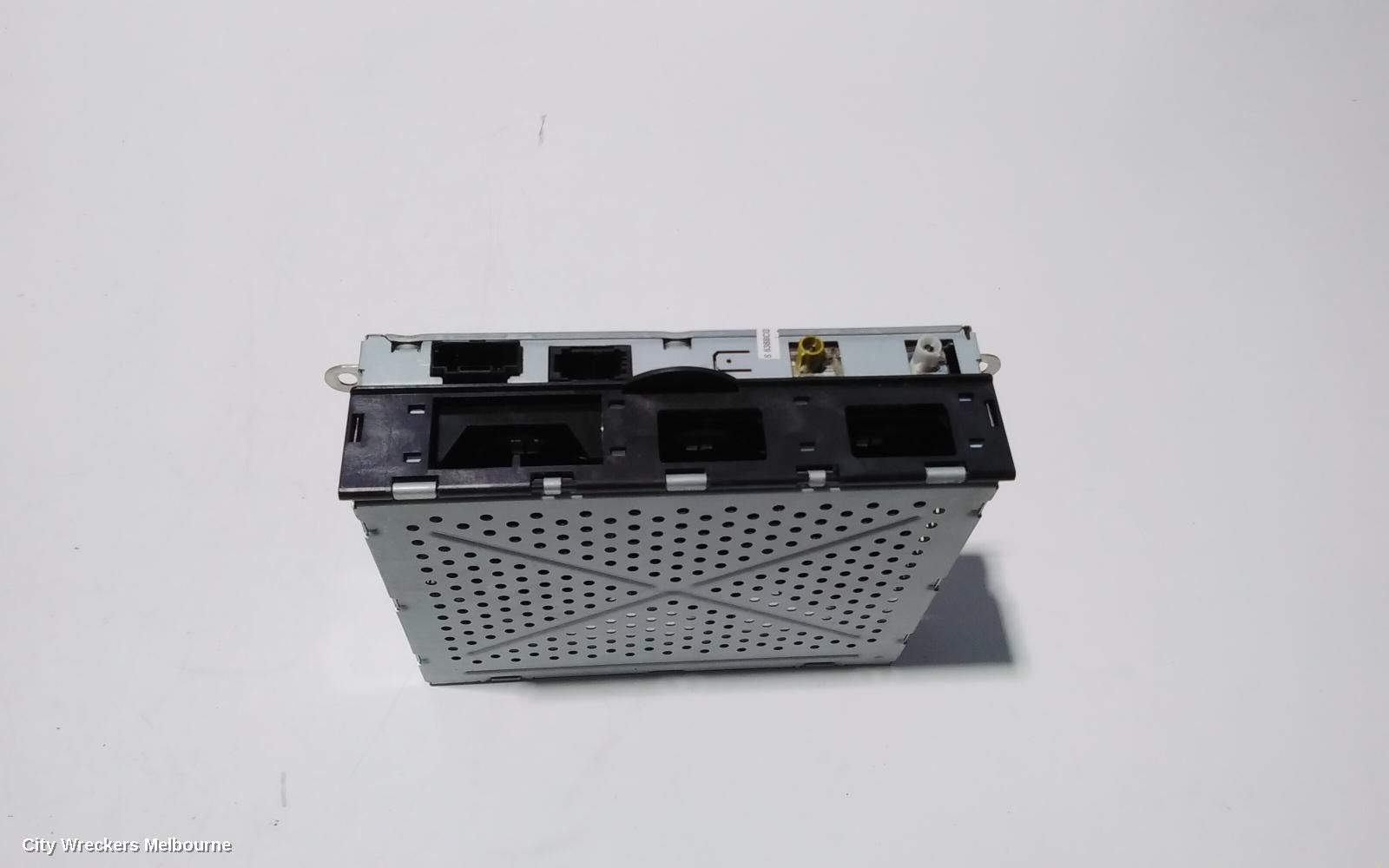 AUDI Q7 RADIO/CD/DVD/SAT/TV, K-BOX RADIO RECEIVER, 4L, 09/2006 - 08/2015