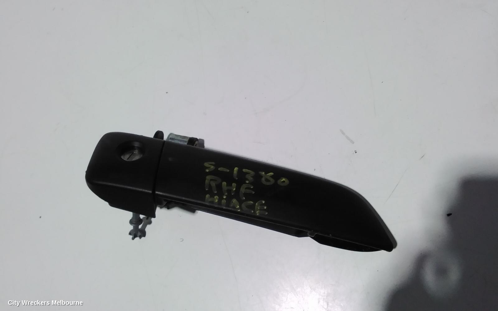 TOYOTA HIACE DOOR HANDLE, OUTER, RH FRONT, TRH/KDH, 03/2005 - 04/2019