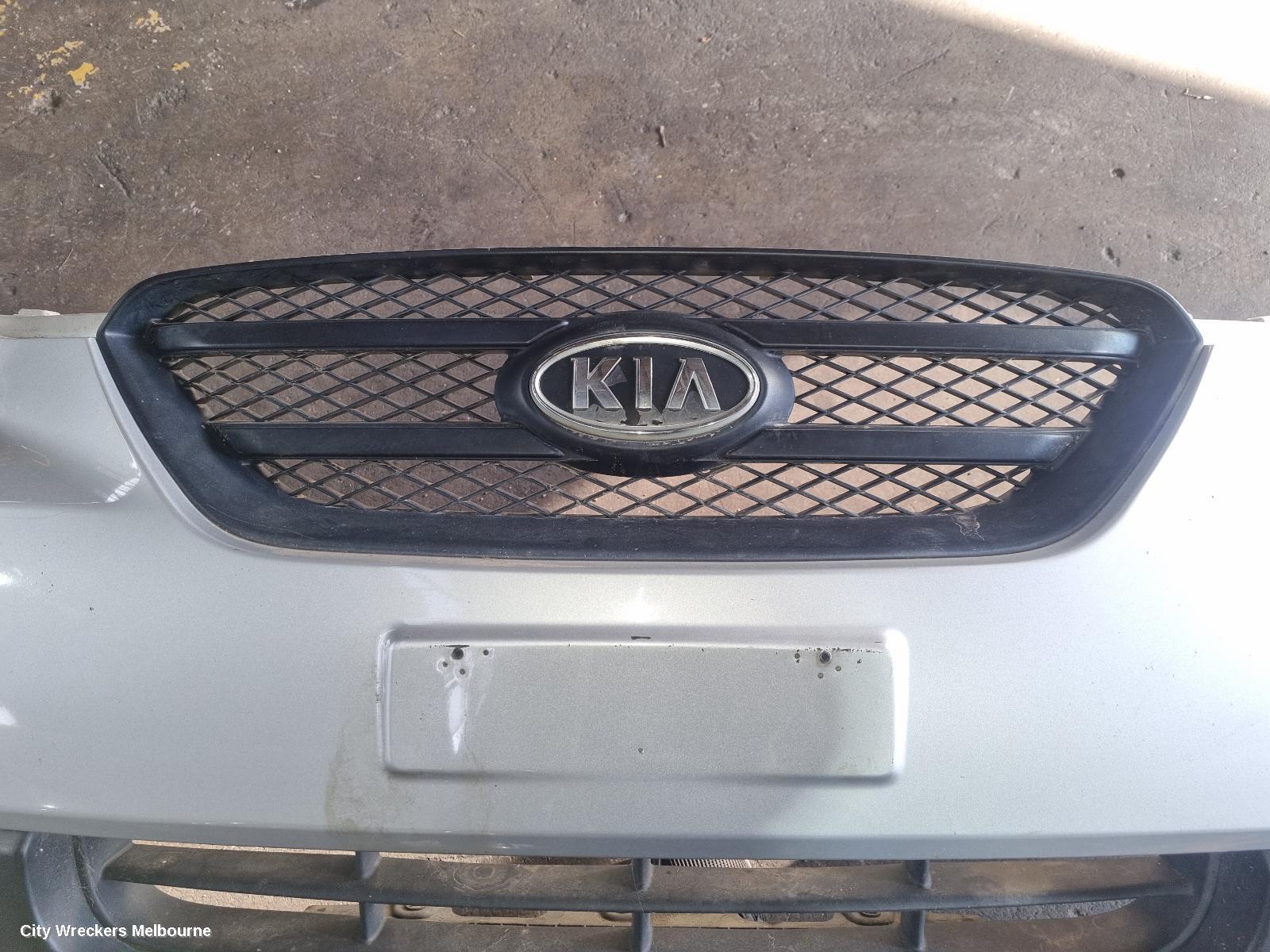 KIA RONDO GRILLE, UN, BLACK, 12/2006 - 06/2010