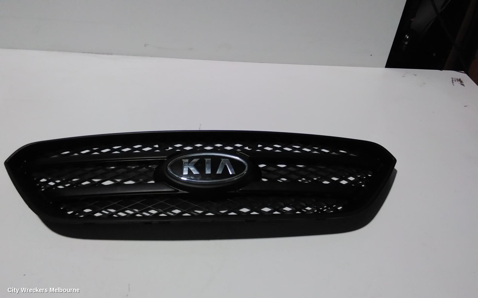 KIA RONDO GRILLE, UN, BLACK, 12/2006 - 06/2010
