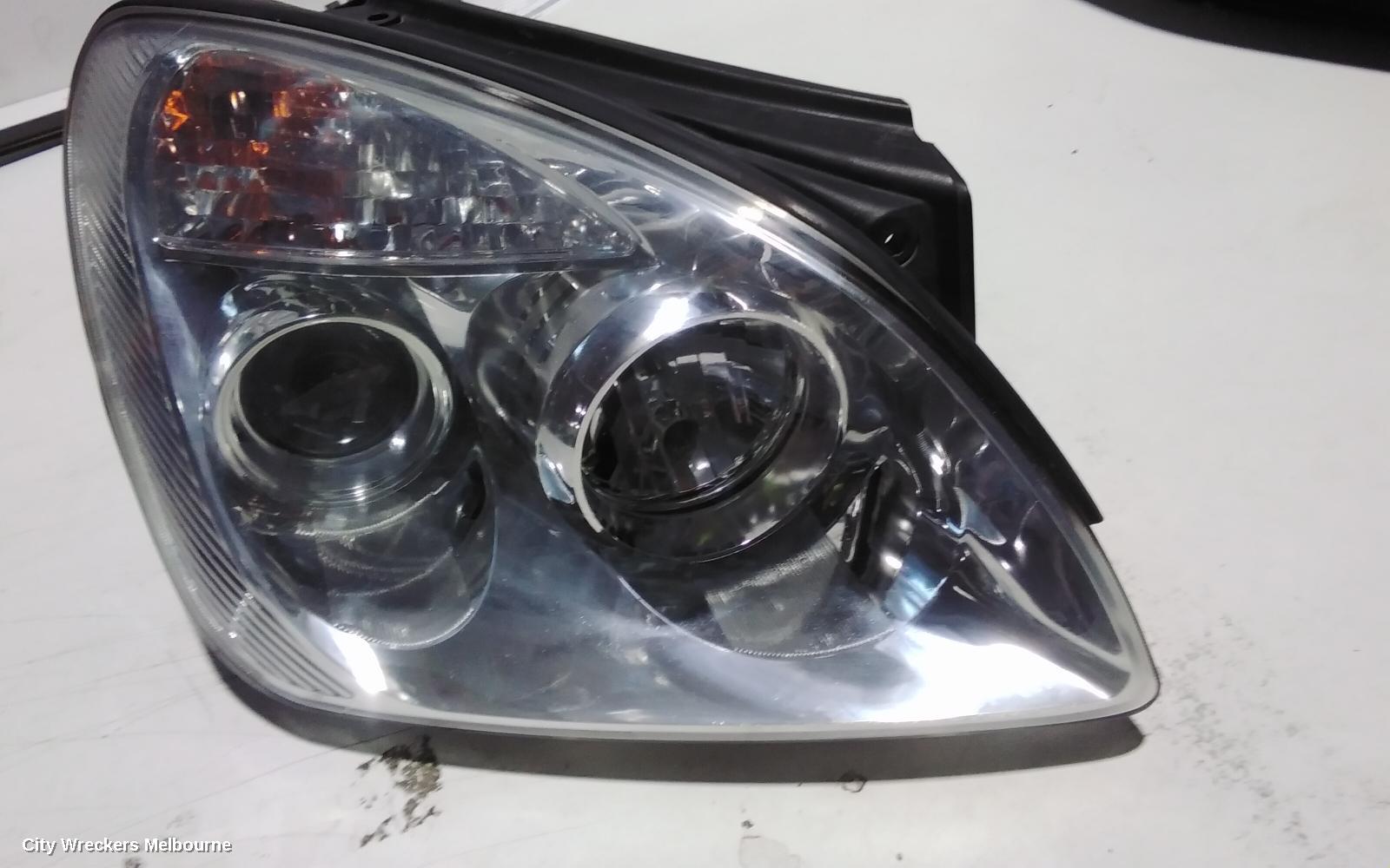 KIA RONDO RIGHT HEADLAMP, UN, 12/2006 - 09/2009