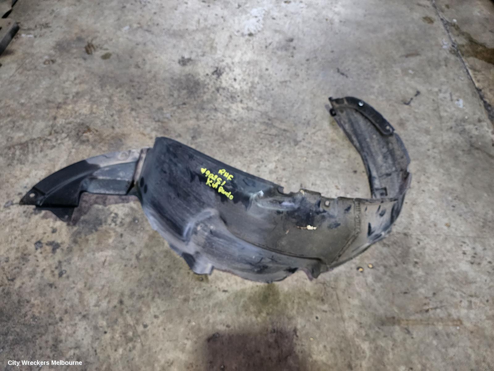 KIA RONDO RIGHT GUARD LINER, UN, 12/2006 - 05/2013