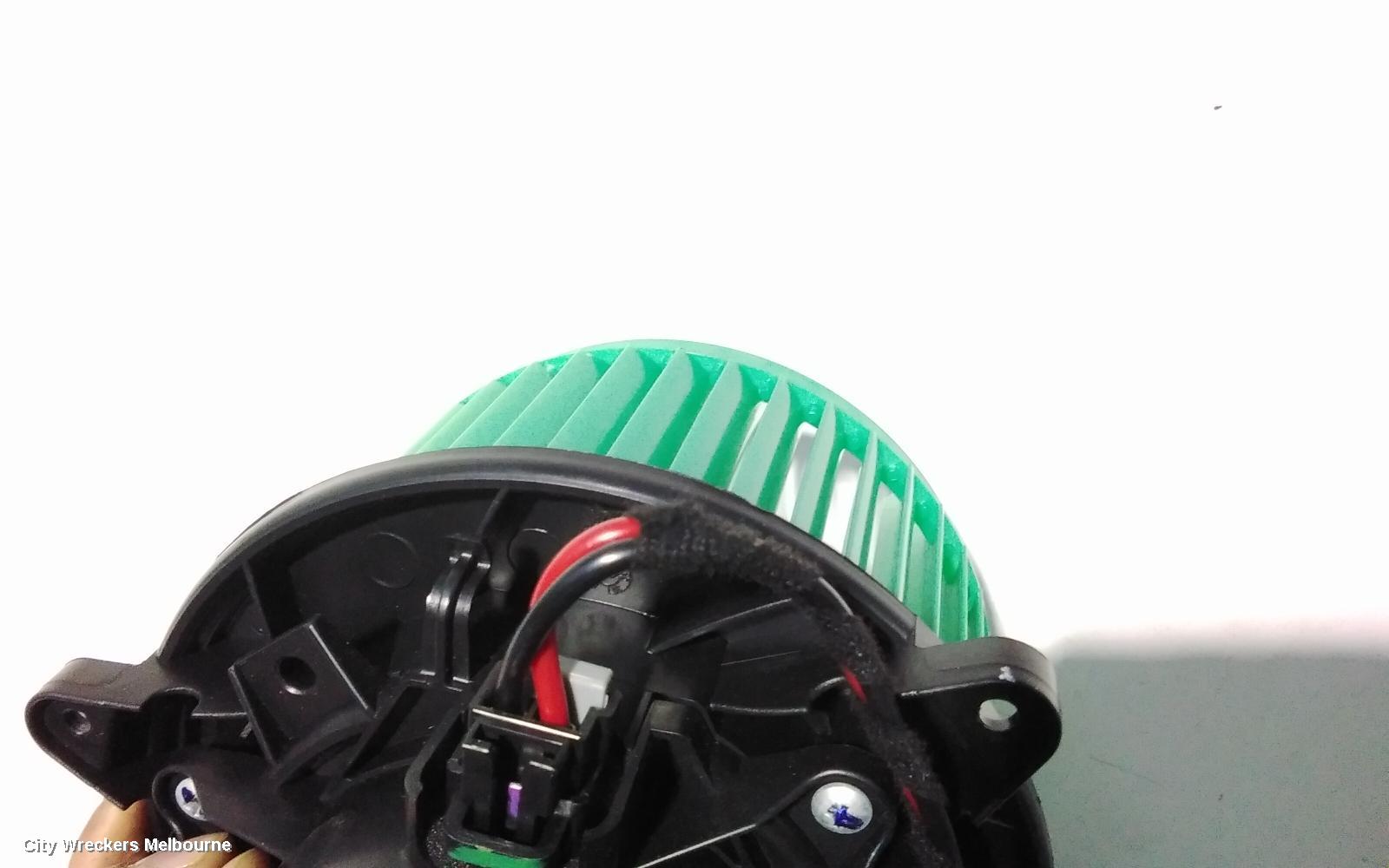 HOLDEN INSIGNIA HEATER FAN MOTOR, GA, 02/2015 - 01/2017