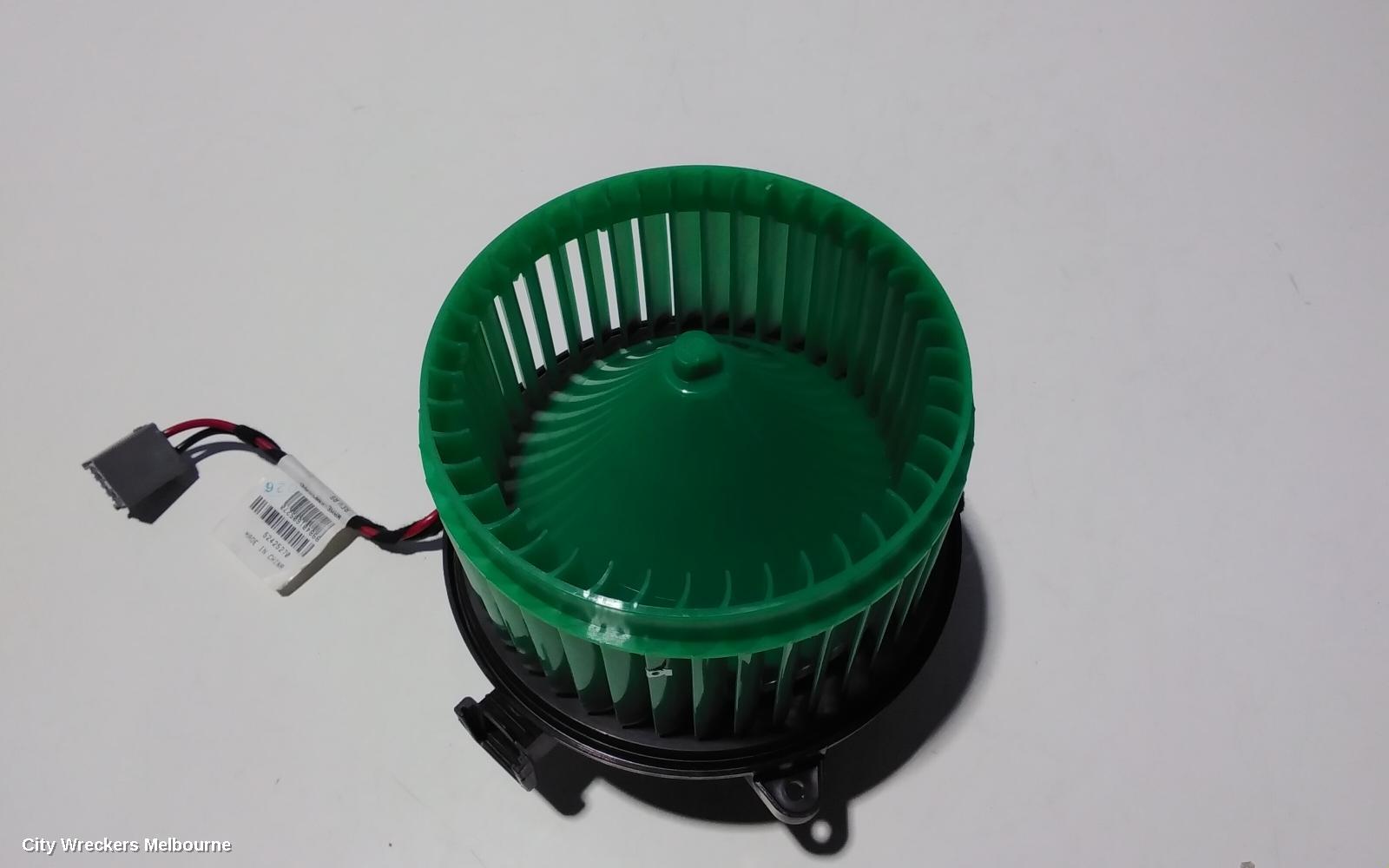 HOLDEN INSIGNIA HEATER FAN MOTOR, GA, 02/2015 - 01/2017