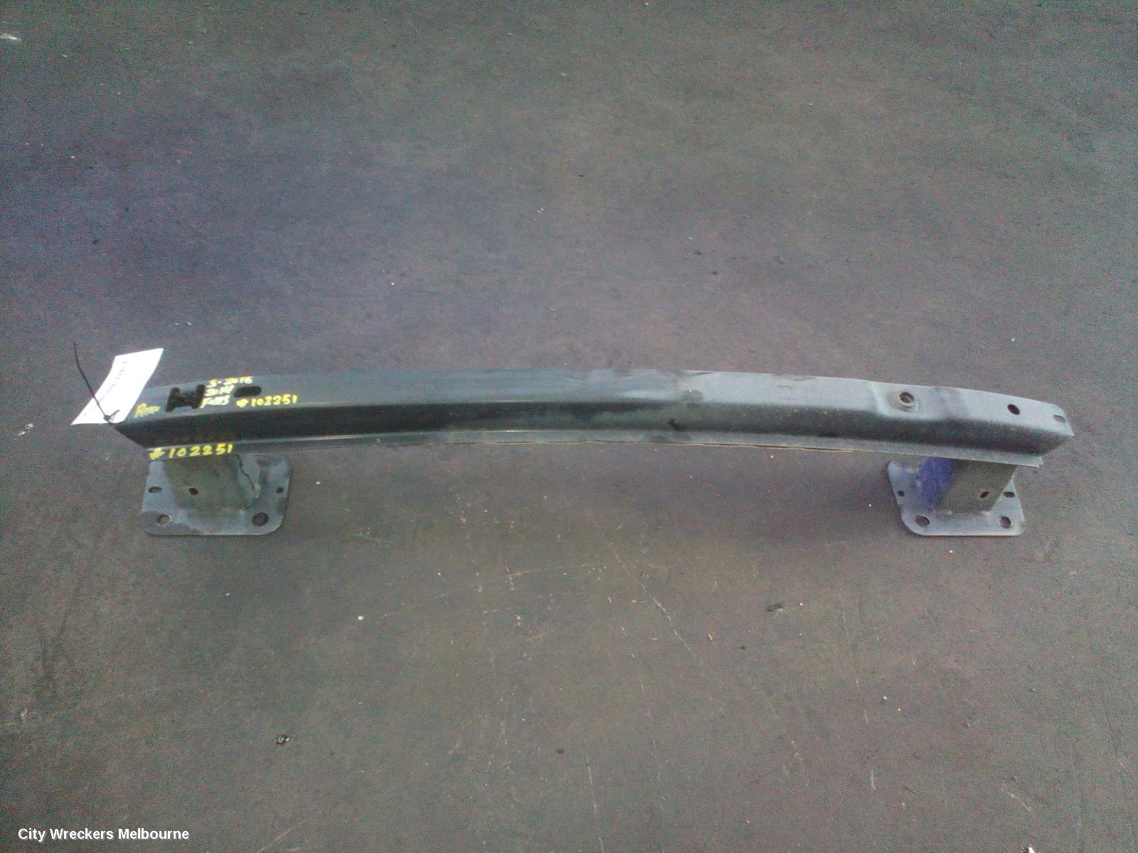 FORD FOCUS R/BAR BRACKET/REINFO, REINFORCEMENT, HATCH, LW, 08/2012 - 08/2015