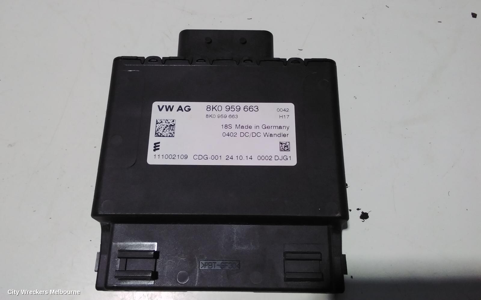 AUDI A5, 8T 10/2011 - 11/2016, AUDI A5 STABLISER MODULE P/N 8K0 595 663    IN THE BOOT: 90272