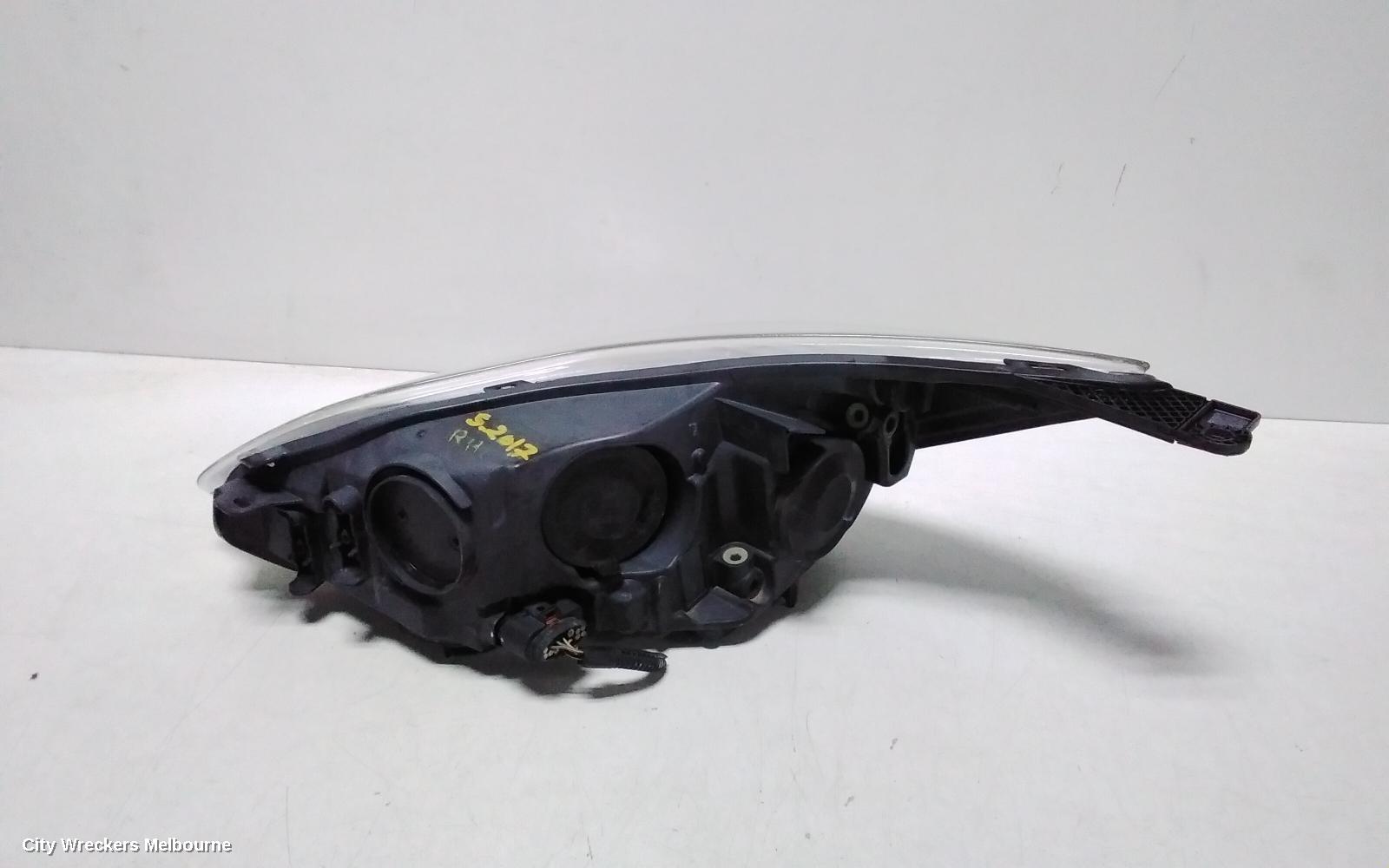 FORD FOCUS RIGHT HEADLAMP, LW, AMBIENTE/TREND, HALOGEN TYPE, CHROME INSERT, 08/2012 - 08/2015