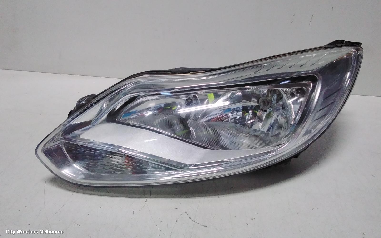 FORD FOCUS LEFT HEADLAMP, LW, AMBIENTE/TREND, HALOGEN TYPE, CHROME INSERT, 08/2012 - 08/2015