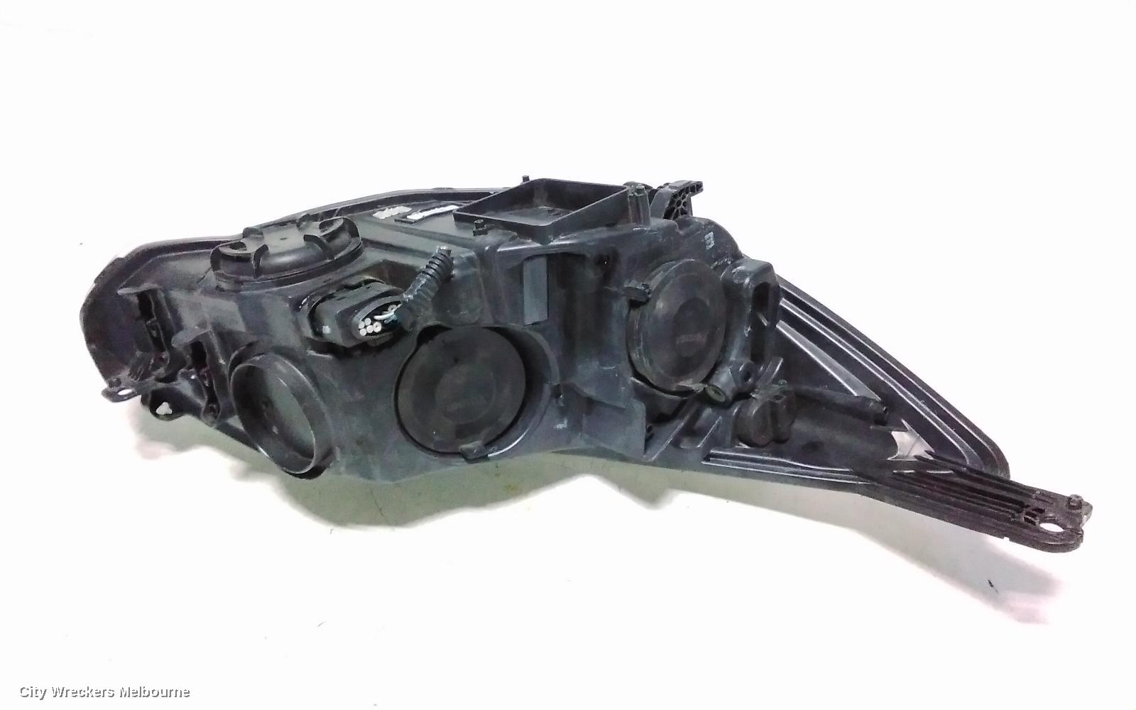 FORD FOCUS LEFT HEADLAMP, LW, AMBIENTE/TREND, HALOGEN TYPE, CHROME INSERT, 08/2012 - 08/2015