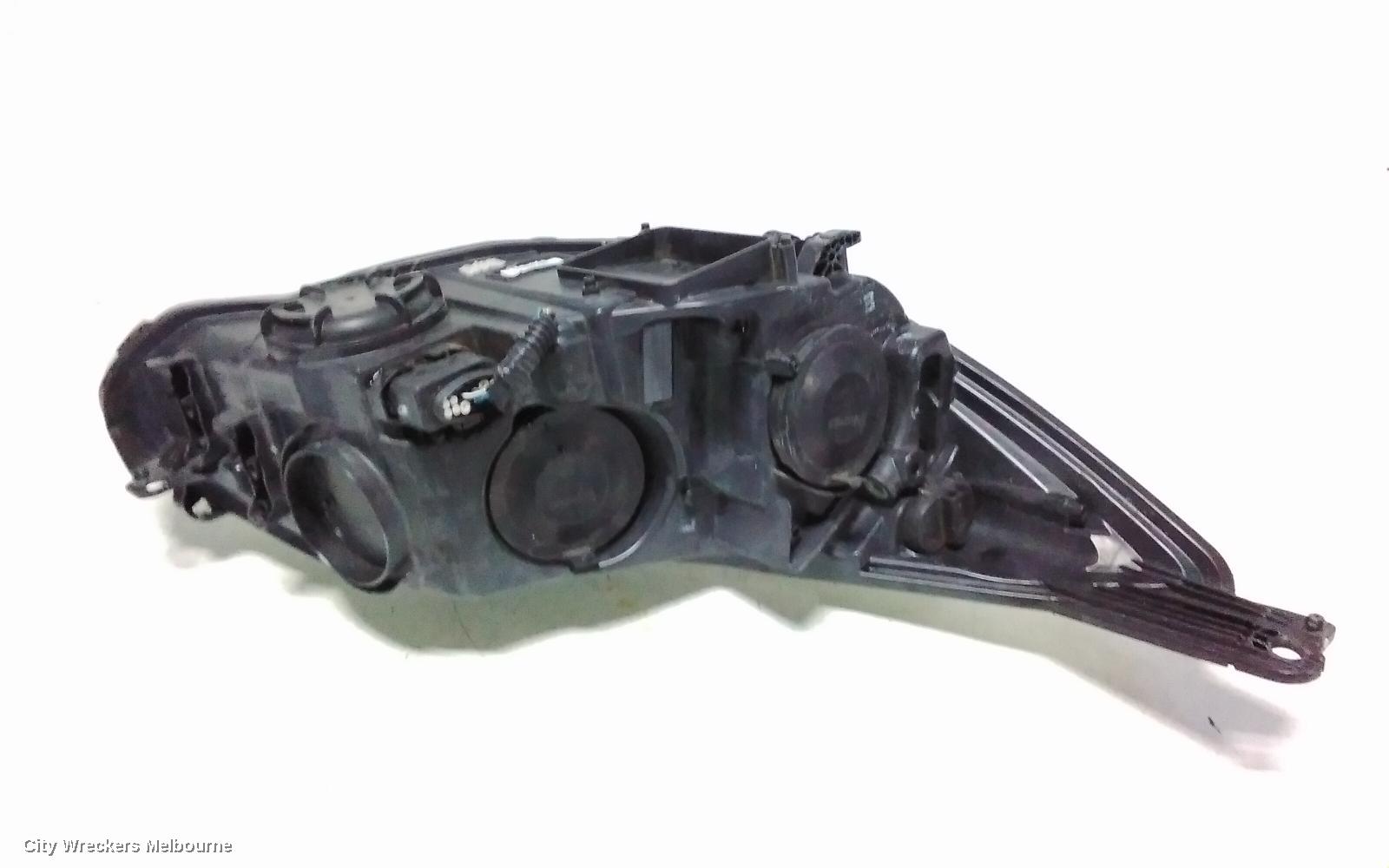 FORD FOCUS LEFT HEADLAMP, LW, AMBIENTE/TREND, HALOGEN TYPE, CHROME INSERT, 08/2012 - 08/2015