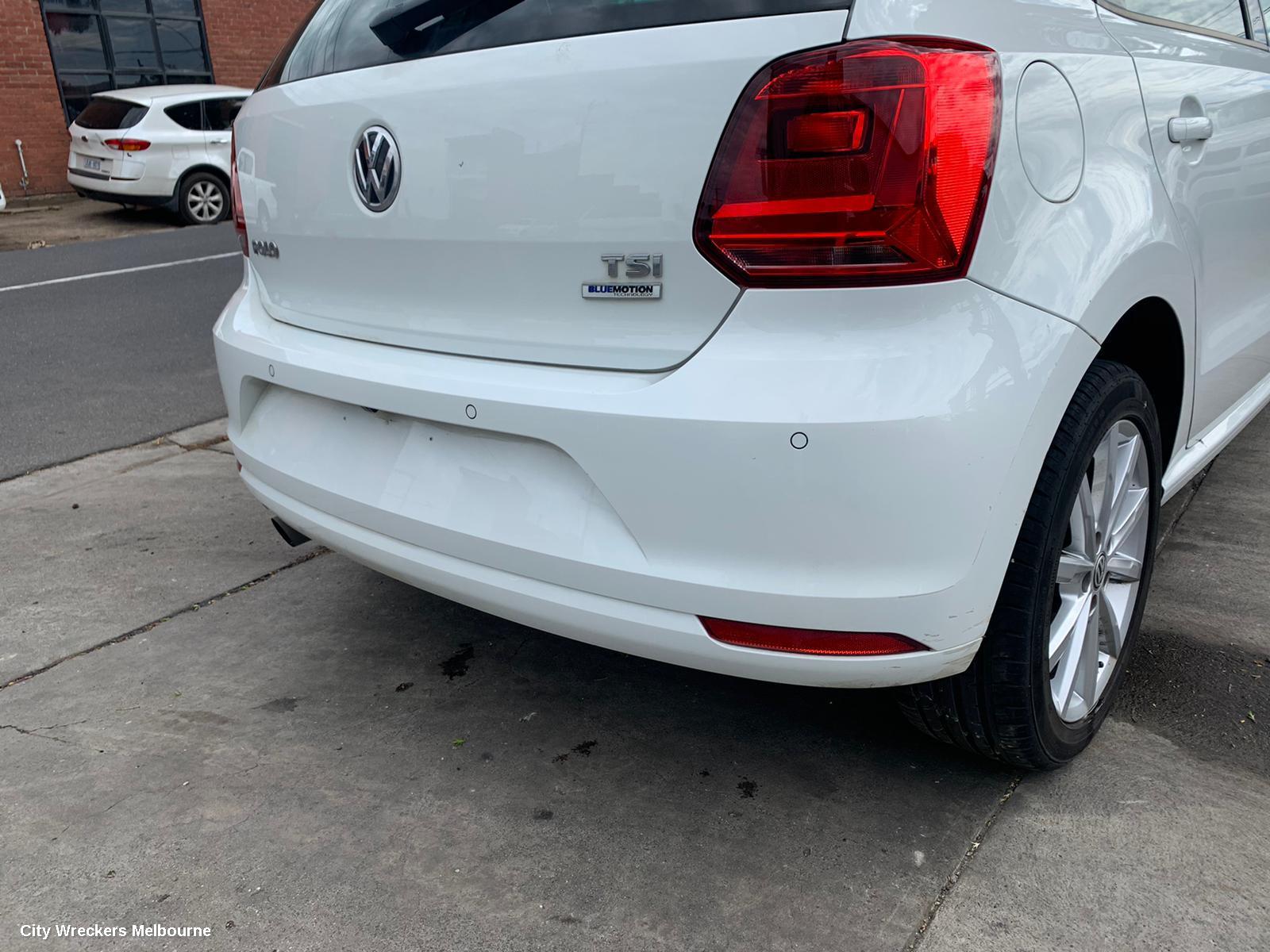 VOLKSWAGEN POLO LEFT DOOR MIRROR, 6R, HEATED TYPE, 05/2014 - 09/2017