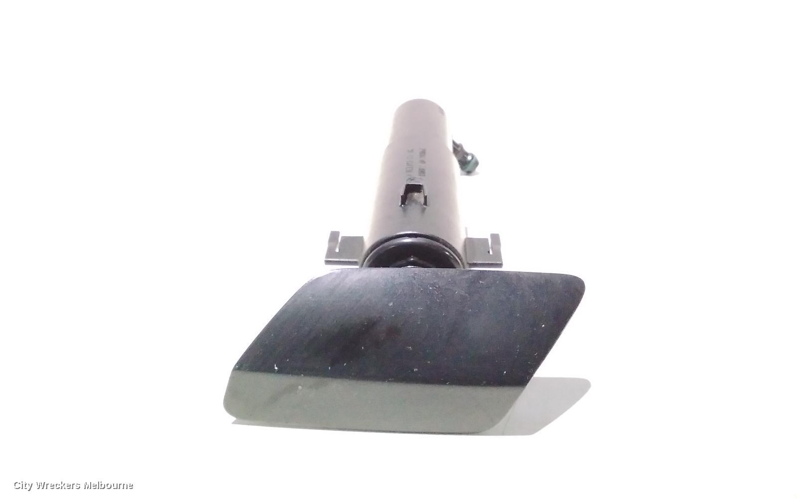 BMW 3 SERIES WASHER JET, E90, 03/2005 - 12/2013