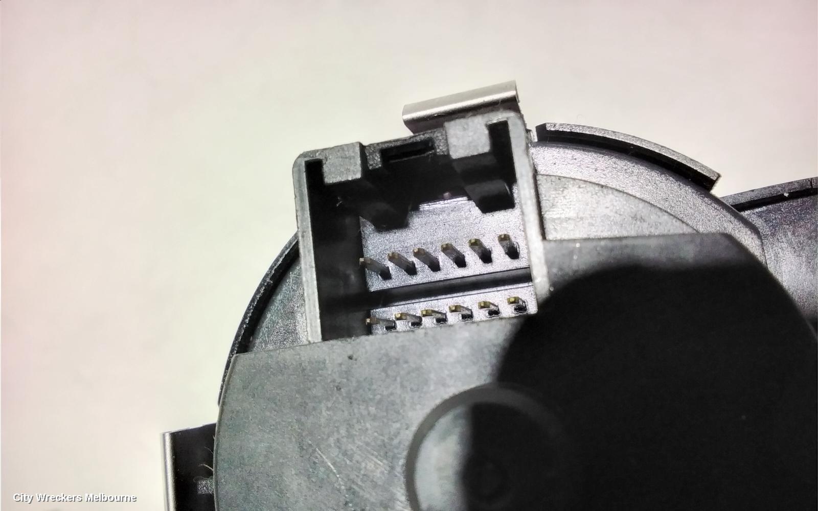 HOLDEN COMMODORE COMBINATION SWITCH, HEADLAMP SWITCH, VE, BLACK (P/N 92201134), W/ FOGLAMP TYPE, 08/2006 - 04/2013