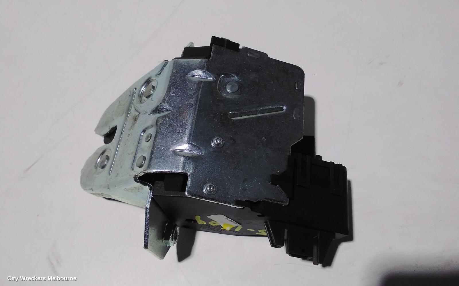 MERCEDES CLC CLASS DOOR/BOOT/GATE LOCK, RIGHT FRONT DOOR LOCK, CL203, 08/2008 - 03/2011