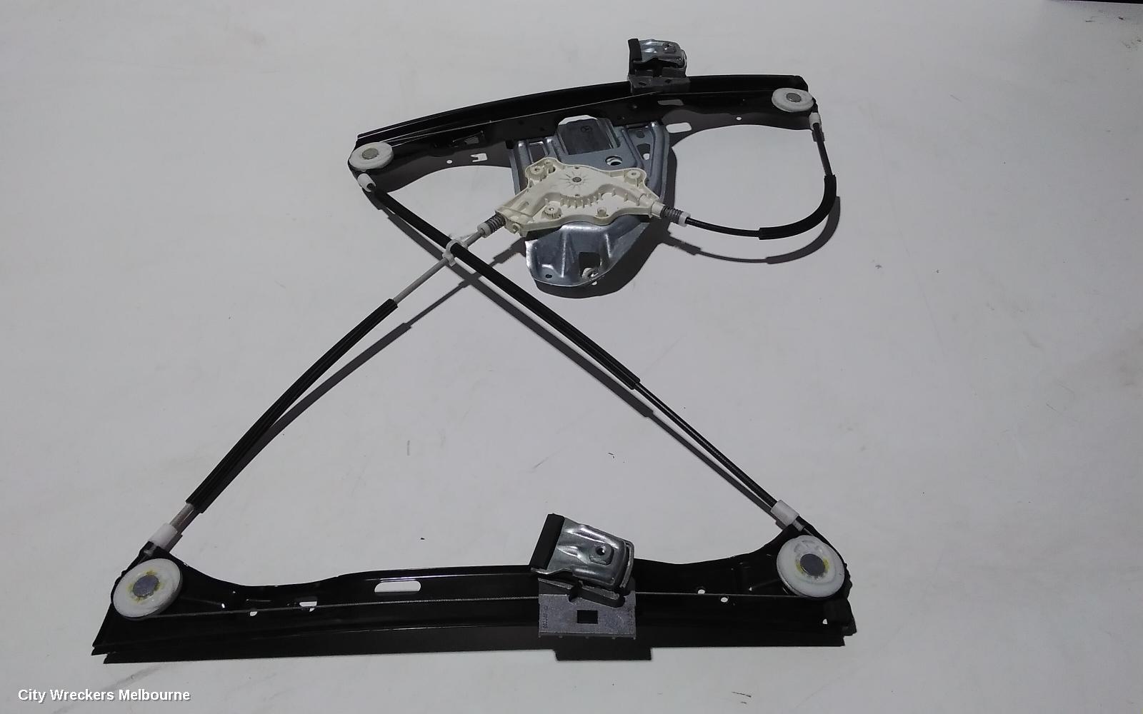 MERCEDES CLC CLASS DOOR/BOOT/GATE LOCK, RIGHT FRONT DOOR LOCK, CL203, 08/2008 - 03/2011