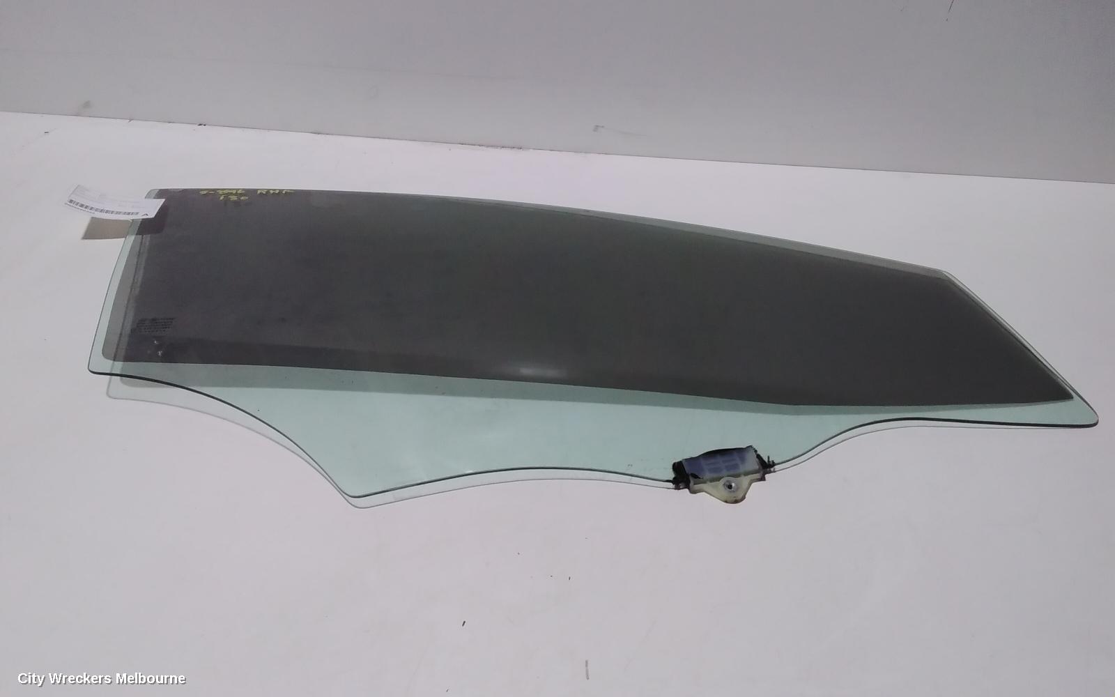 HYUNDAI I30 RIGHT FRONT DOOR WINDOW, GD, 5DR HATCH, 05/2012 - 02/2017