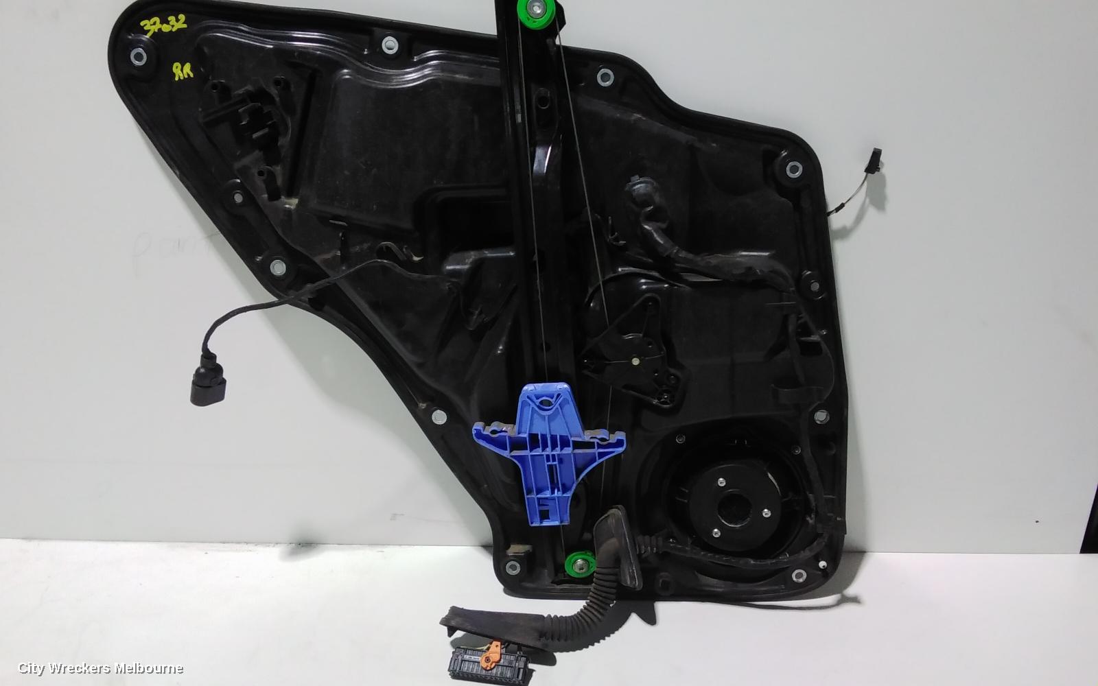 VOLKSWAGEN TIGUAN RIGHT REAR WND REG/MOTOR, 5N, POWER, 05/2008 - 08/2016