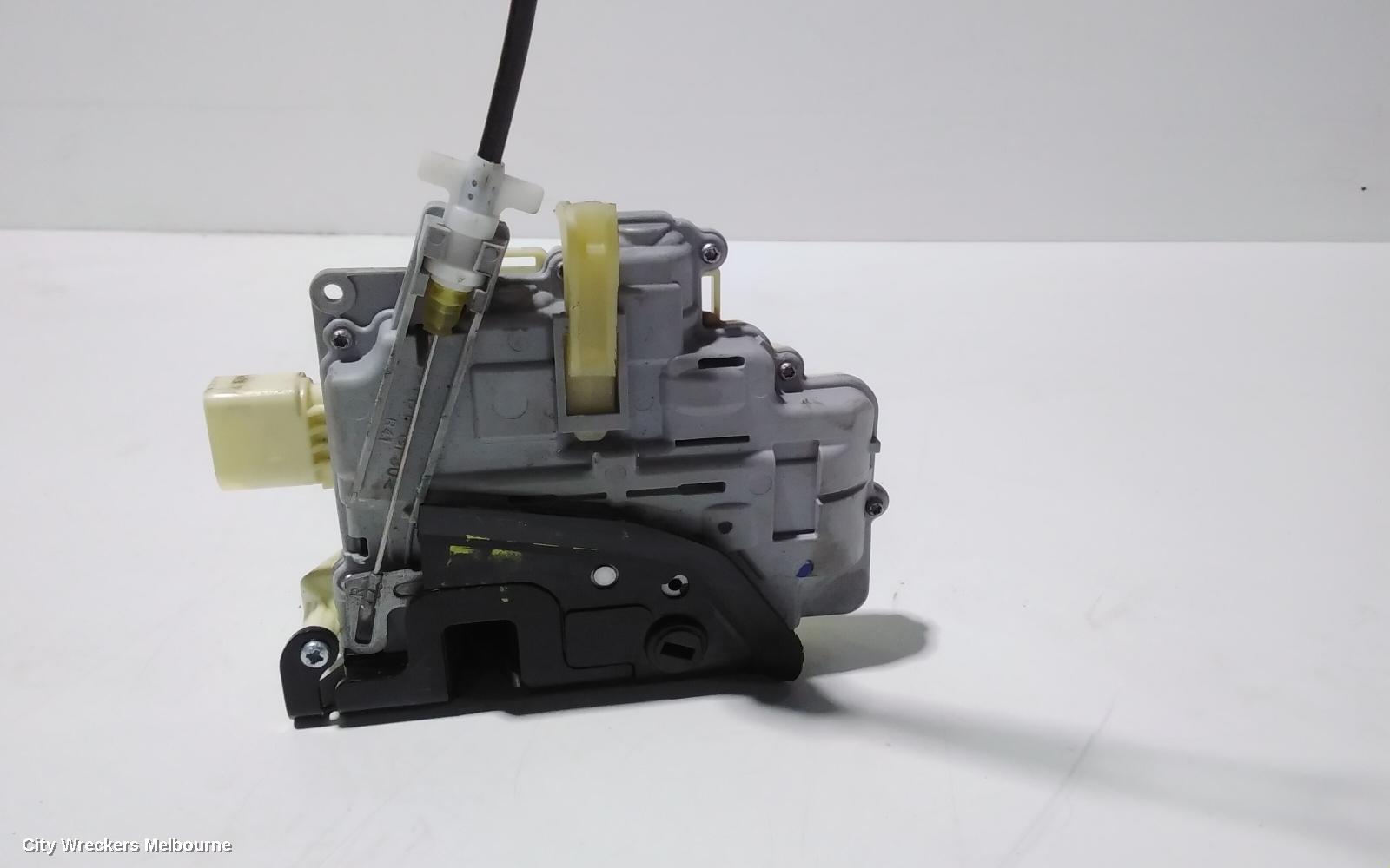 VOLKSWAGEN TIGUAN DOOR/BOOT/GATE LOCK, RIGHT REAR DOOR LOCK, 5N, P/N 3C4839016A (7 PIN), 05/2008 - 01/2009
