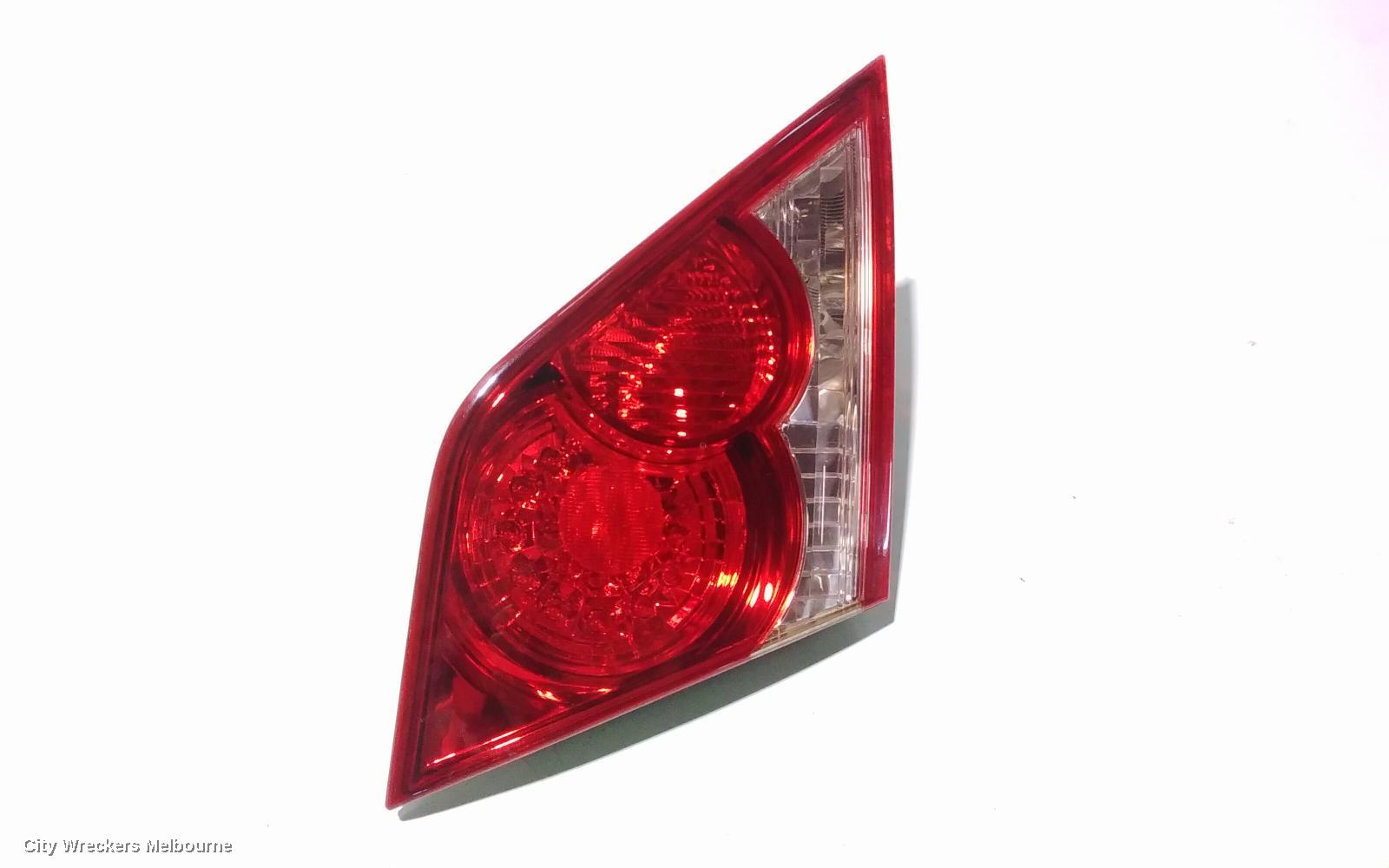 TOYOTA AURION REAR GARNISH, BOOTLID LAMP (LH SIDE), PRODIGY/AT-X/PRESARA/TOURING, GSV40R, 10/2006 - 08/2009