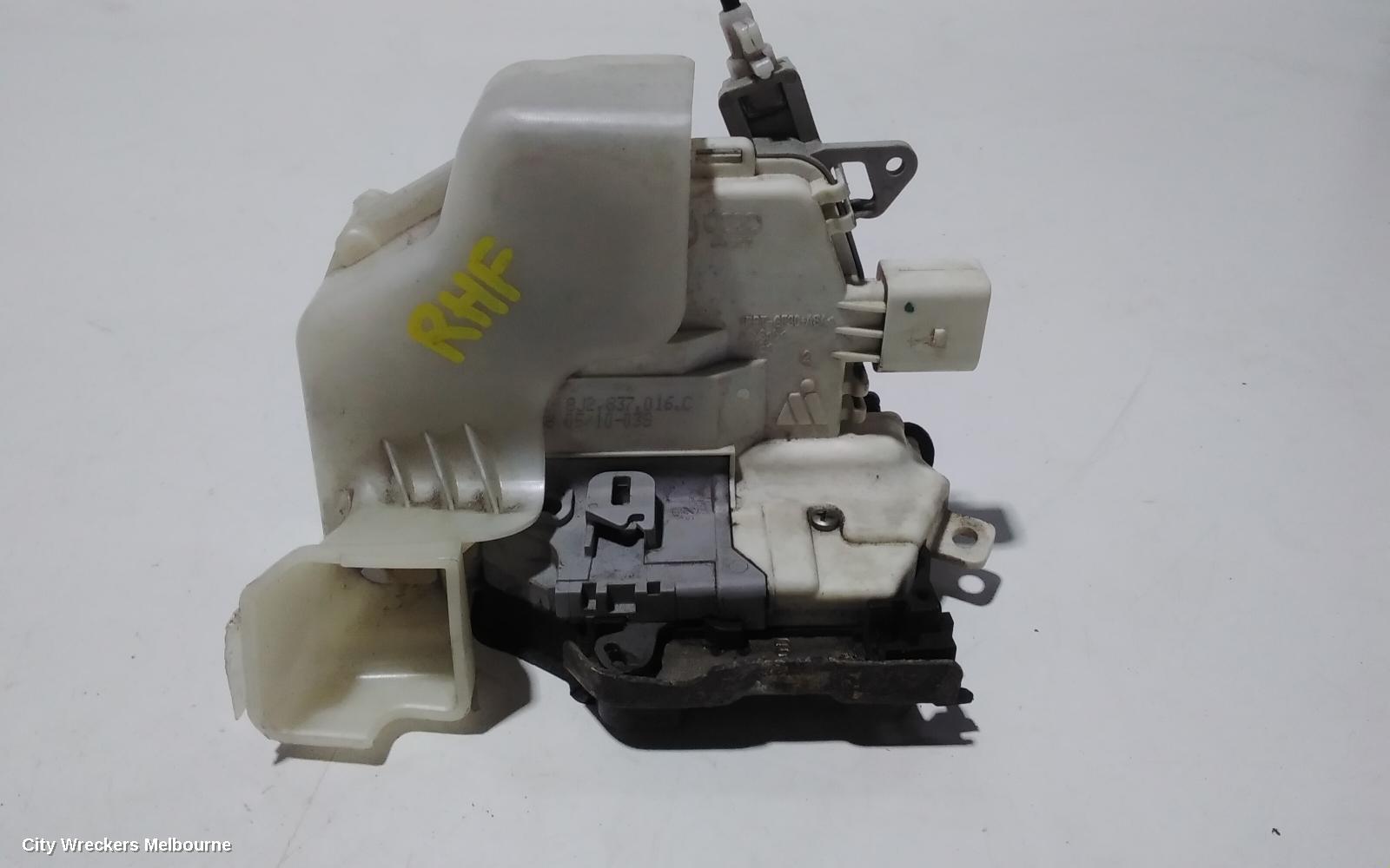 AUDI Q5 DOOR/BOOT/GATE LOCK, RIGHT FRONT DOOR LOCK, 8R, DUAL ROW (7 PIN), P/N 8J2837016C, 11/2009 - 01/2017