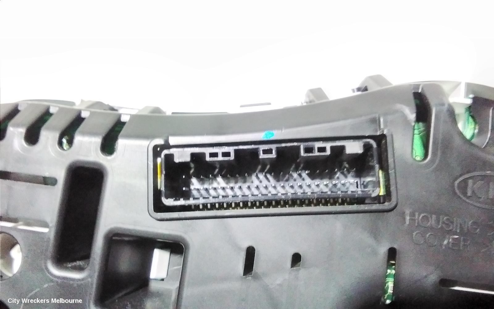 KIA OPTIMA INSTRUMENT CLUSTER, TF, SI/SLI, 01/2011 - 10/2015