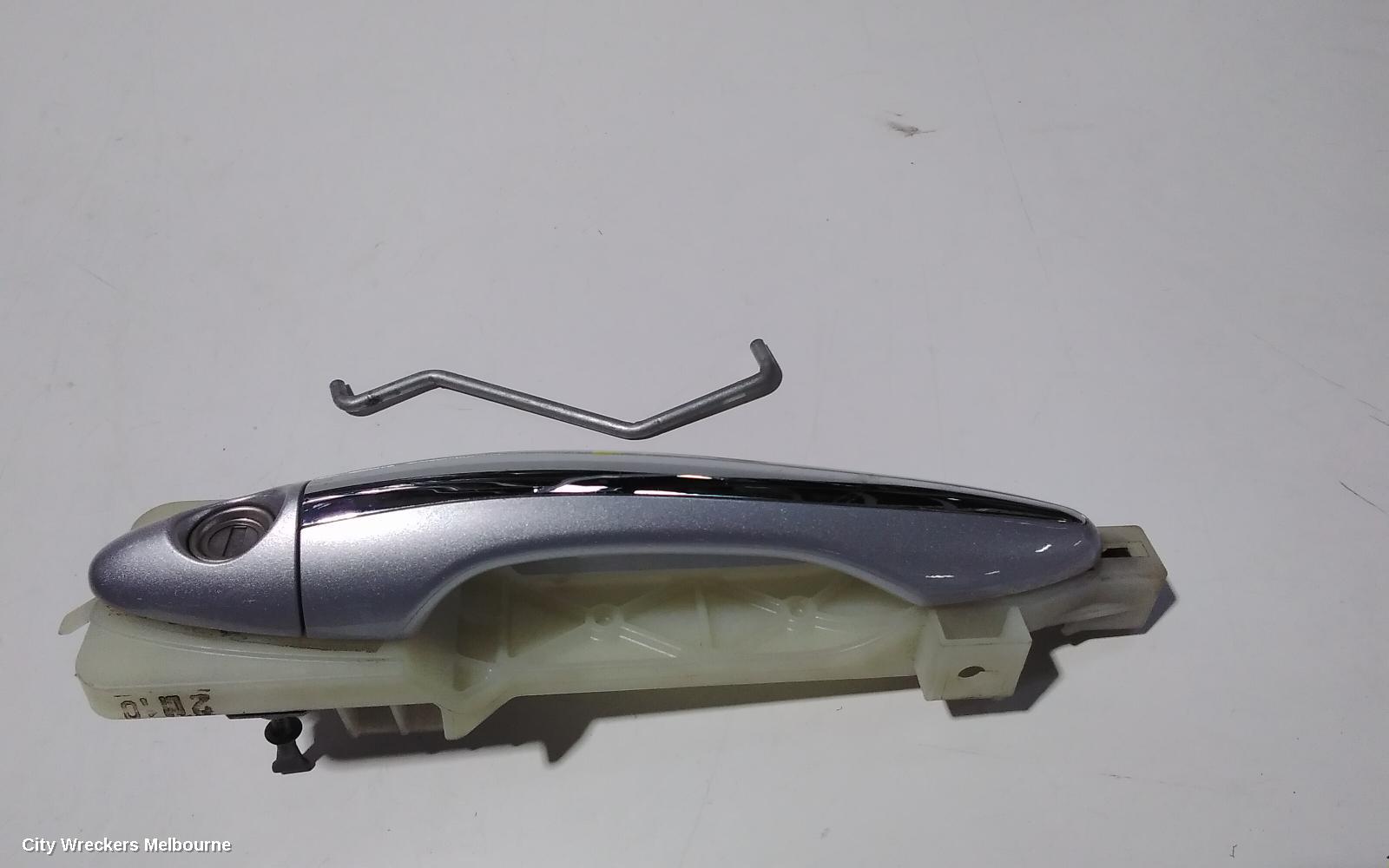 KIA OPTIMA DOOR HANDLE, OUTER, RH FRONT/REAR, NON KEYLESS ENTRY TYPE, TF, 11/2010 - 10/2015
