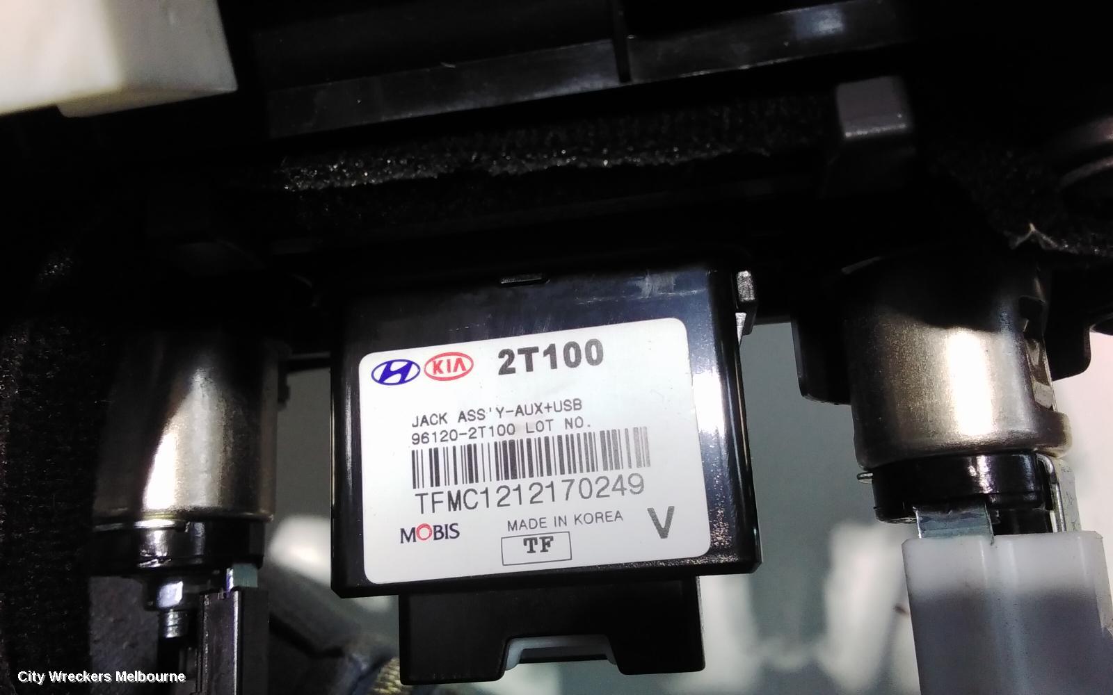 KIA OPTIMA GEAR STICK/SHIFTER, TF 11/2010 - 10/2015