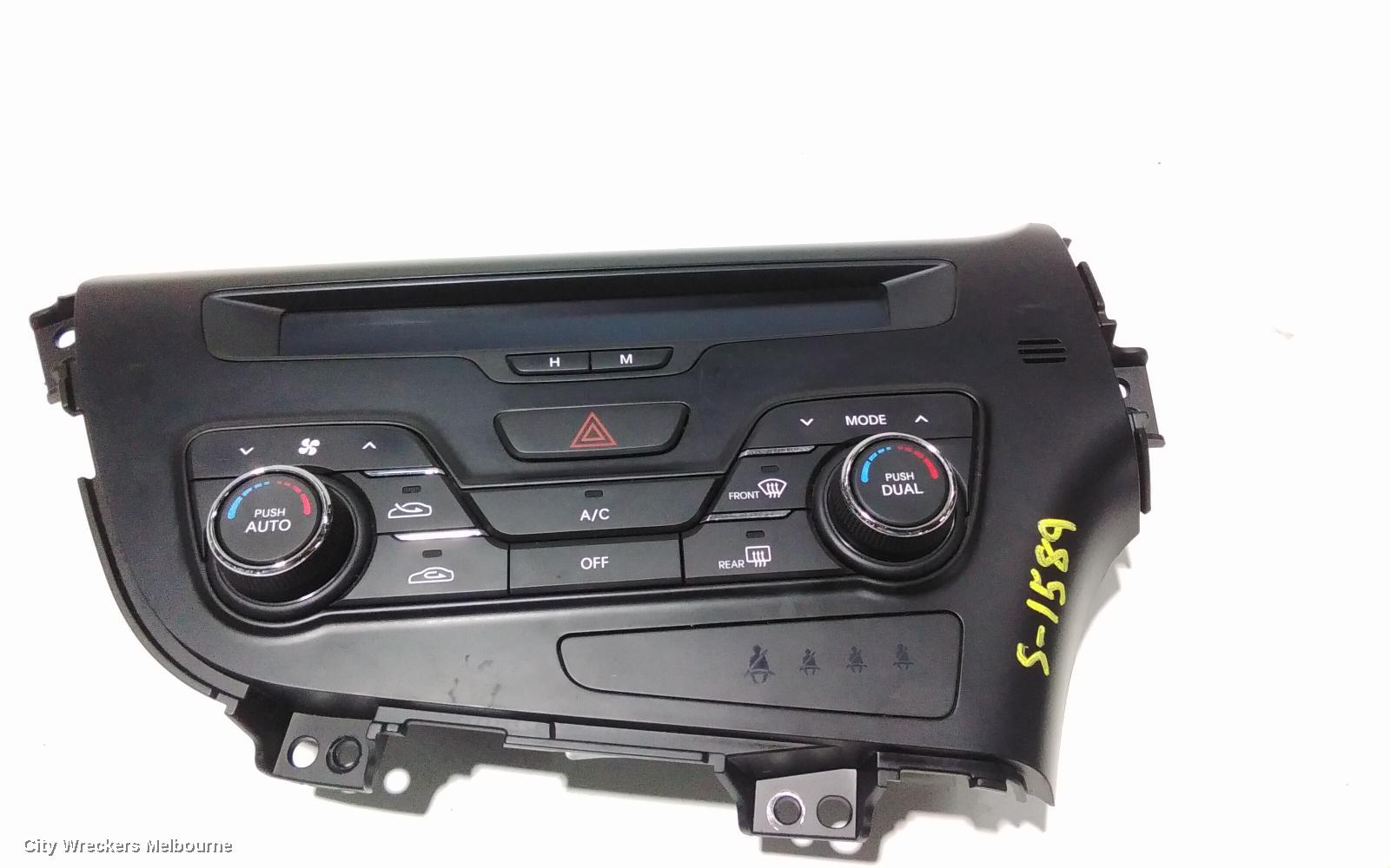 KIA OPTIMA HEATER/AC CONTROLS, TF, CLIMATE CONTROL TYPE, P/N VB6972502T080, 01/2011 - 10/2015