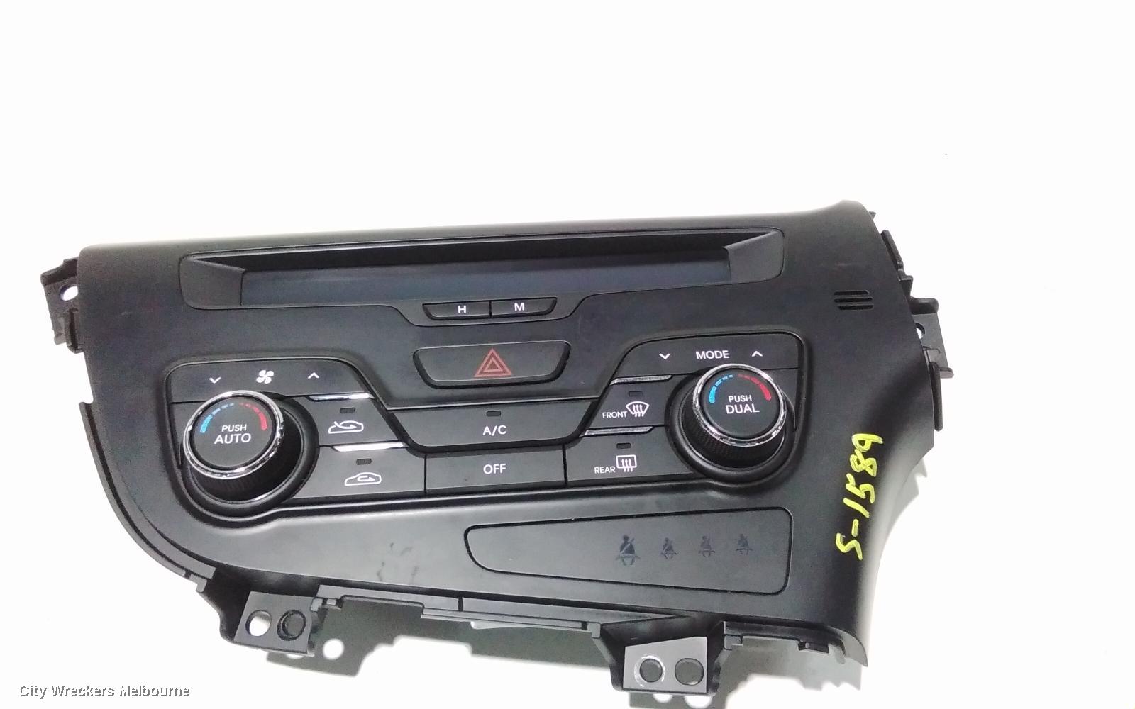 KIA OPTIMA HEATER/AC CONTROLS, TF, CLIMATE CONTROL TYPE, P/N VB6972502T080, 01/2011 - 10/2015