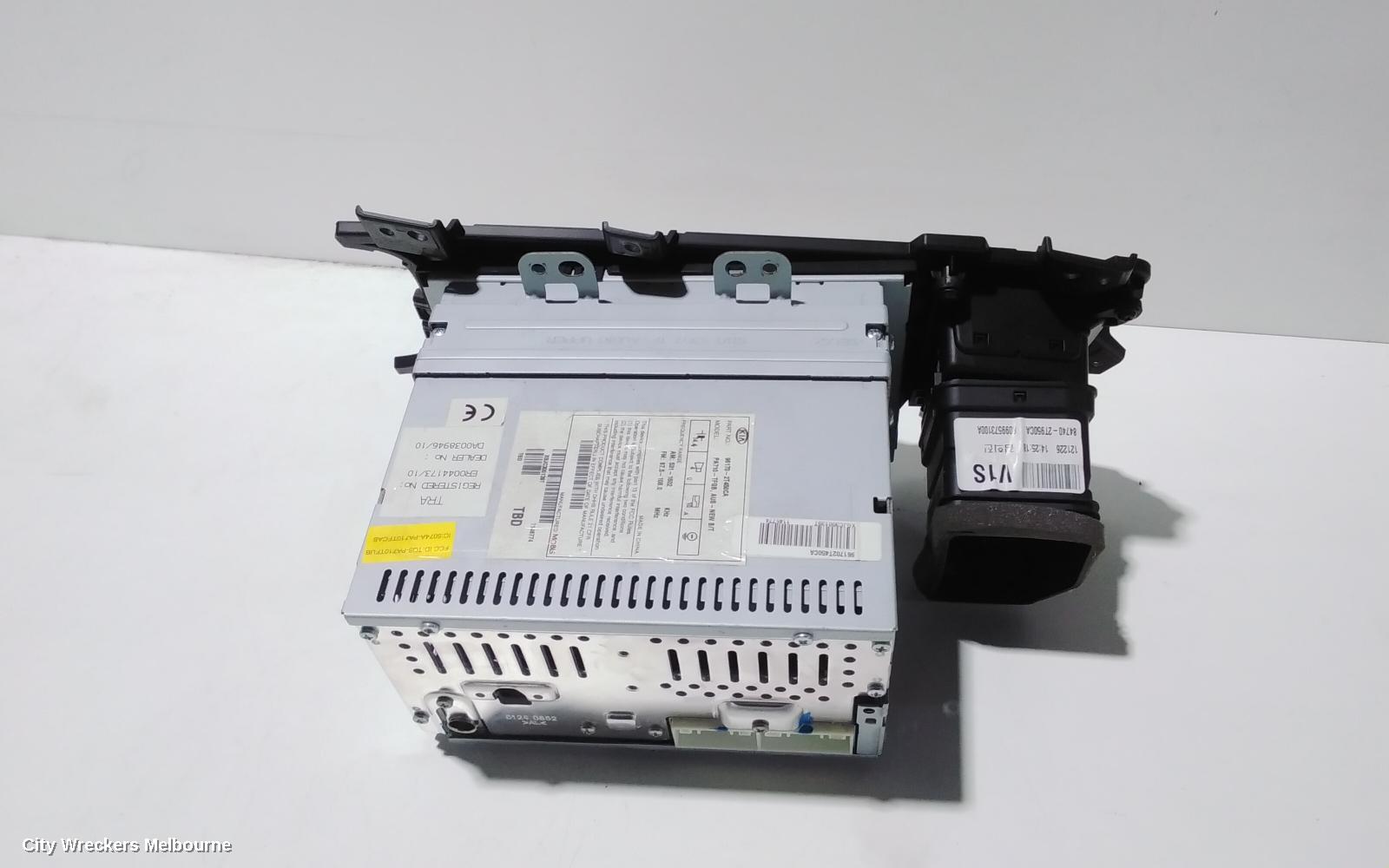KIA OPTIMA RADIO/CD/DVD/SAT/TV, CD STACKER, TF, 01/2011 - 10/2015
