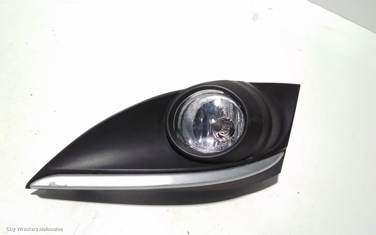 MAZDA 6 LEFT INDICATOR/FOG/SIDE, BUMPER FOGLAMP, GH, ROUND TYPE, 02/2008 - 11/2012