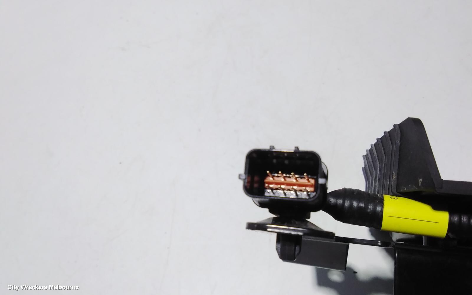 HYUNDAI VELOSTER, JS, 09/2019 - 07/2021, LHR BLIND SPOT MODULE P.N: 95811-J3000: 90455