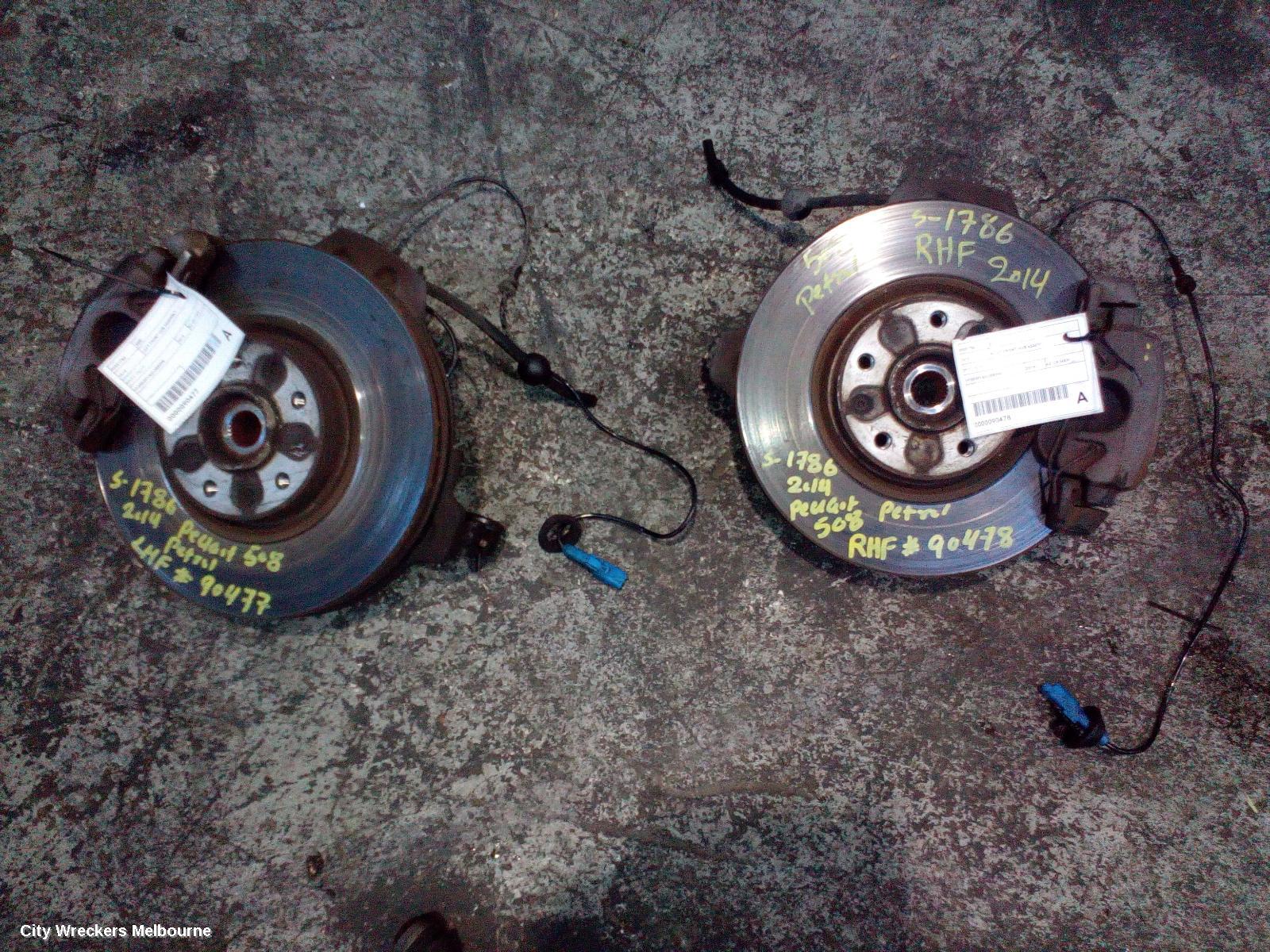 PEUGEOT 508 LEFT FRONT HUB ASSEMBLY, 07/2011 - 12/2017