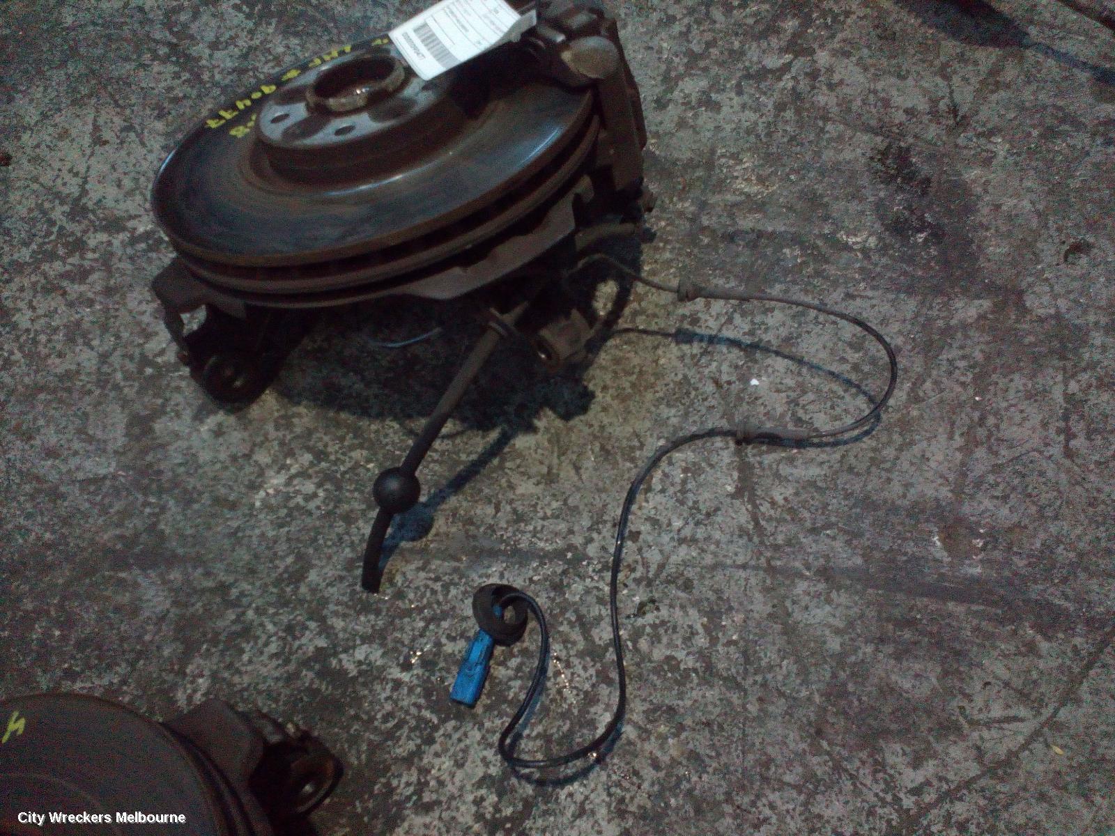 PEUGEOT 508 LEFT FRONT HUB ASSEMBLY, 07/2011 - 12/2017