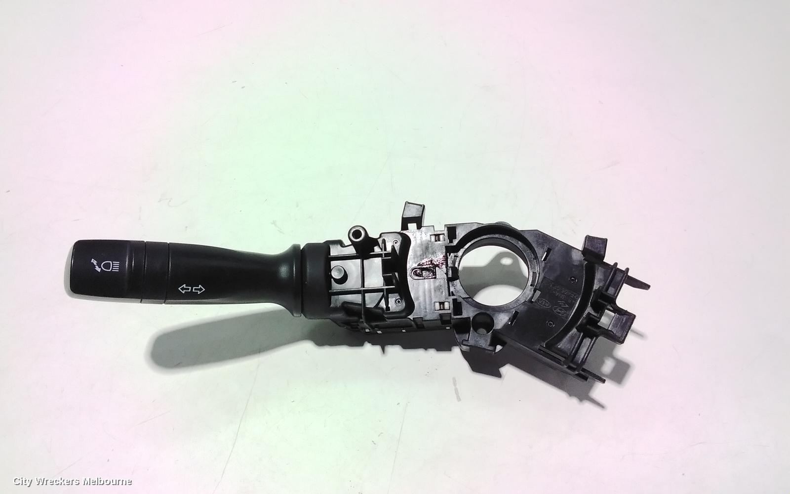 HYUNDAI I40 COMBINATION SWITCH, FLASHER SWITCH, VF, 06/2015 - 12/2019