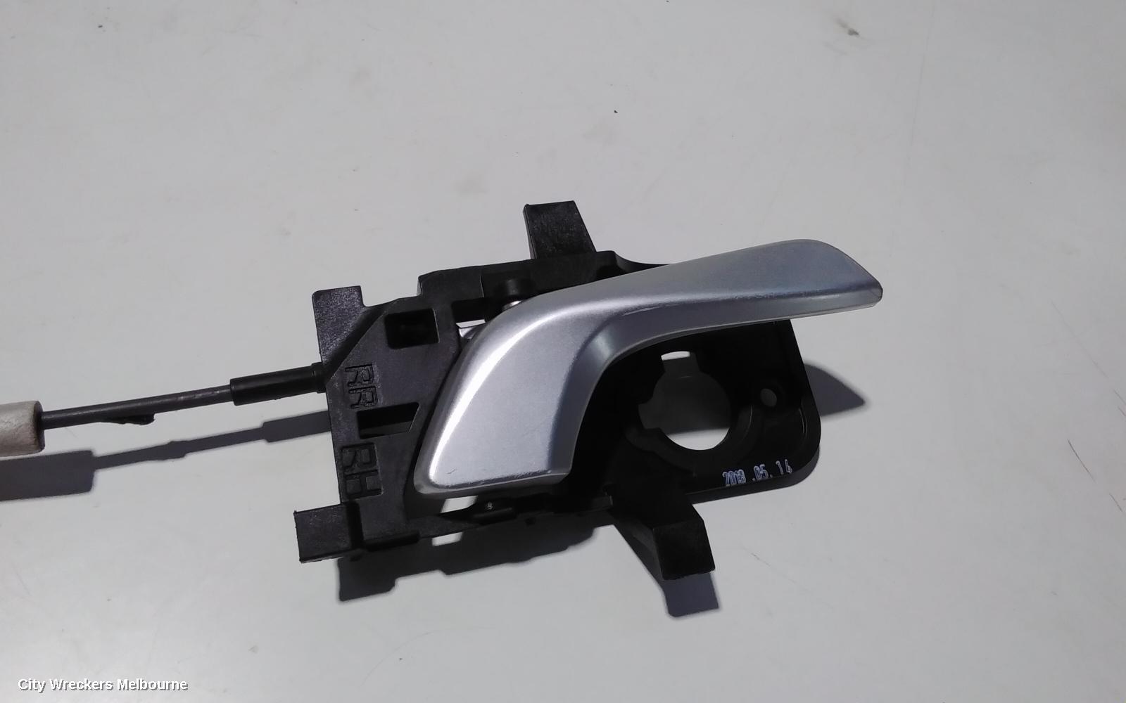 KIA RIO DOOR/BOOT/GATE LOCK, RIGHT REAR DOOR LOCK, YB, 12/2016 ONWARDS