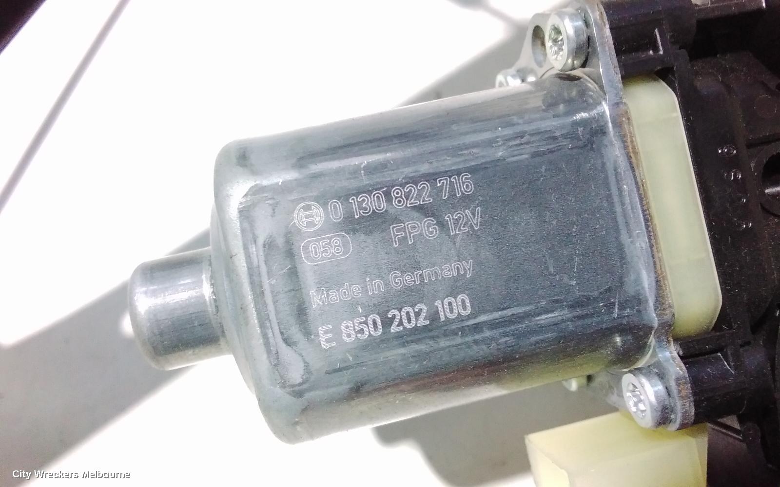 AUDI A3 LEFT FRONT WINDOW REG/MOTOR, 8V, 4DR SEDAN, 10/2013 - 10/2020