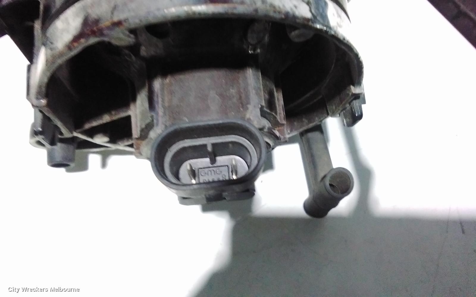 BMW 5 SERIES RIGHT INDICATOR/FOG/SIDE, BUMPER FOGLAMP, E60/E61, M SPORT TYPE, 10/2003 - 04/2010