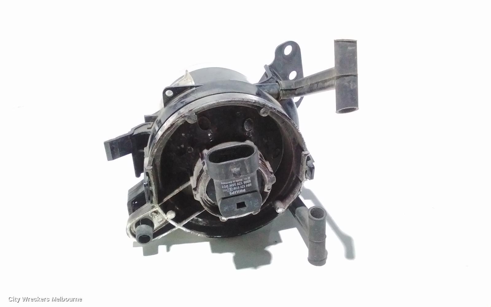 BMW 5 SERIES RIGHT INDICATOR/FOG/SIDE, BUMPER FOGLAMP, E60/E61, M SPORT TYPE, 10/2003 - 04/2010