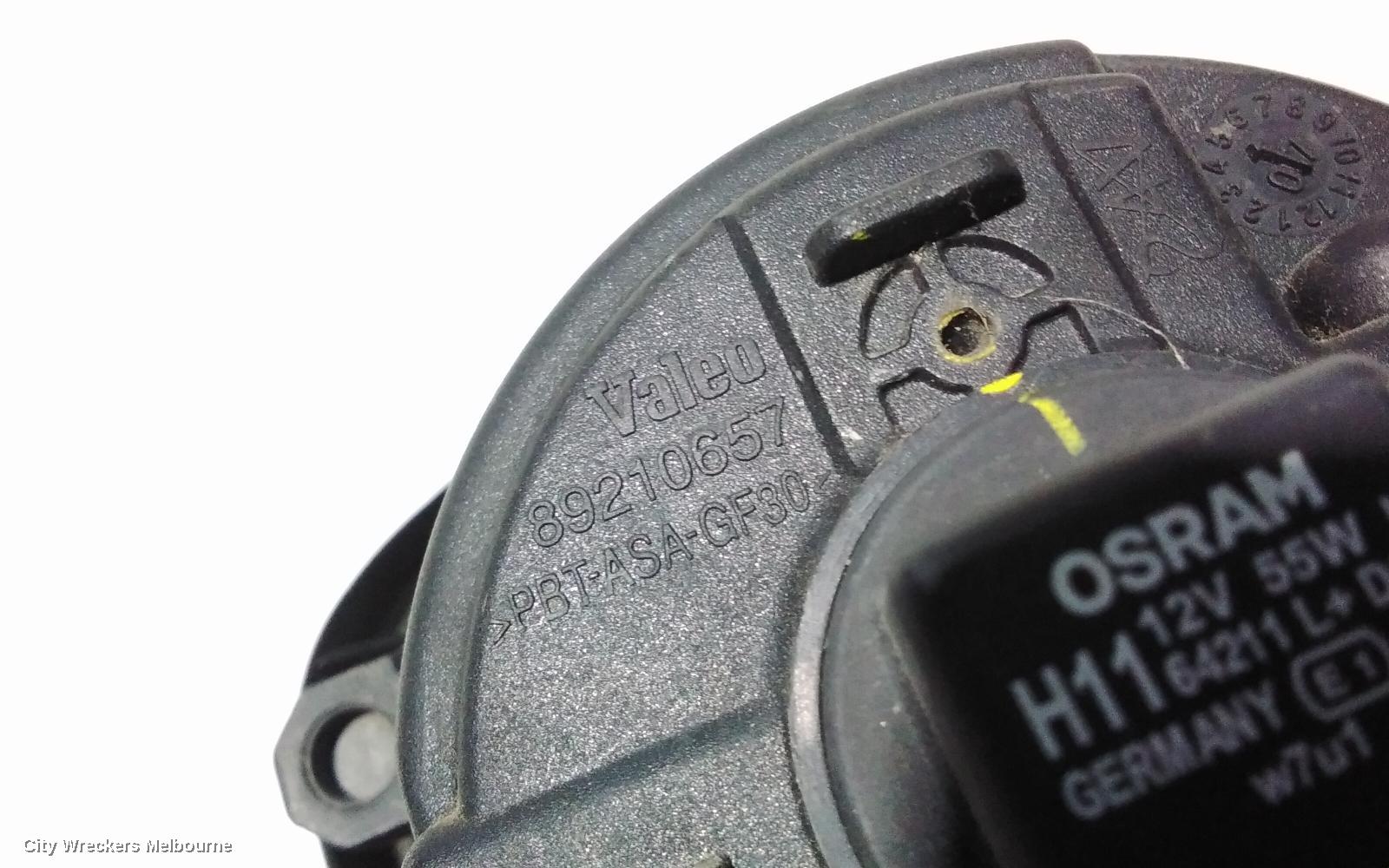 TOYOTA RAV4 LEFT INDICATOR/FOG/SIDE, BUMPER FOGLAMP, ACA33, 11/2005 - 11/2012