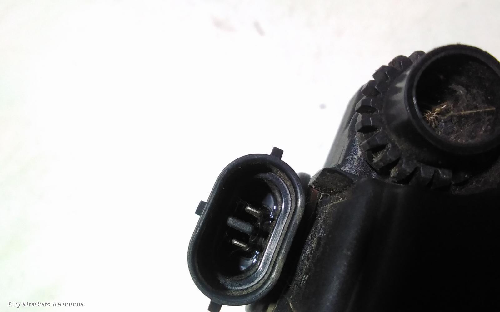 TOYOTA RAV4 LEFT INDICATOR/FOG/SIDE, BUMPER FOGLAMP, ACA33, 11/2005 - 11/2012
