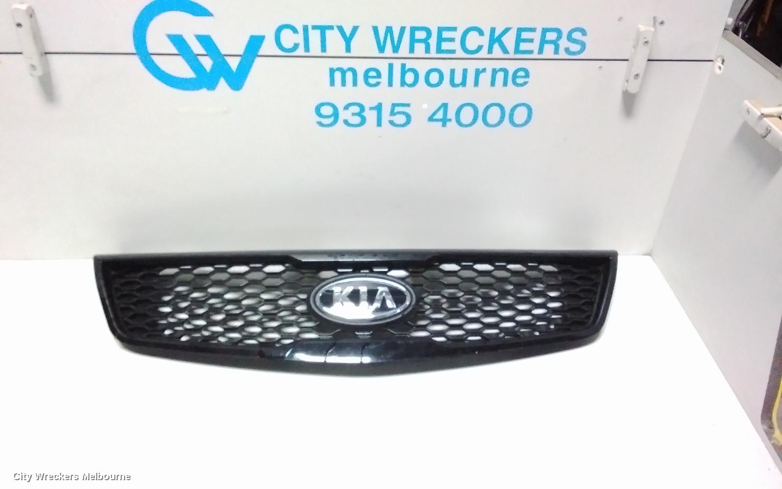 KIA CERATO GRILLE, RADIATOR GRILLE, TD, BLACK, COUPE/KOUP, 07/2009 - 03/2013