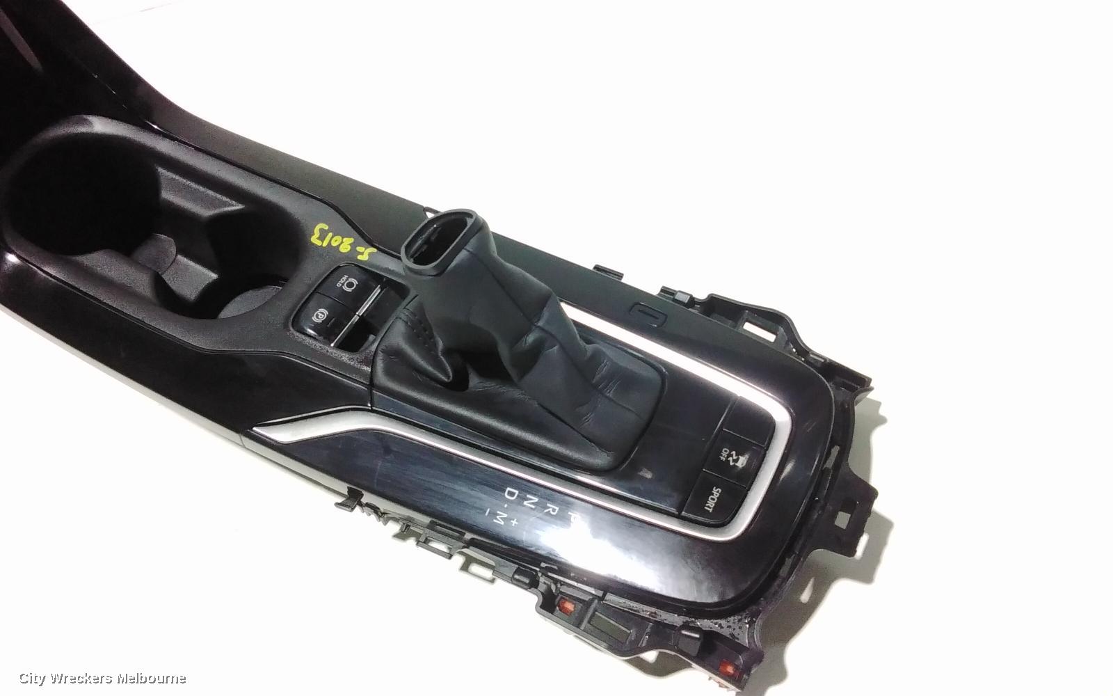 TOYOTA COROLLA GEAR STICK/SHIFTER, E210, 07/2018 ONWARDS