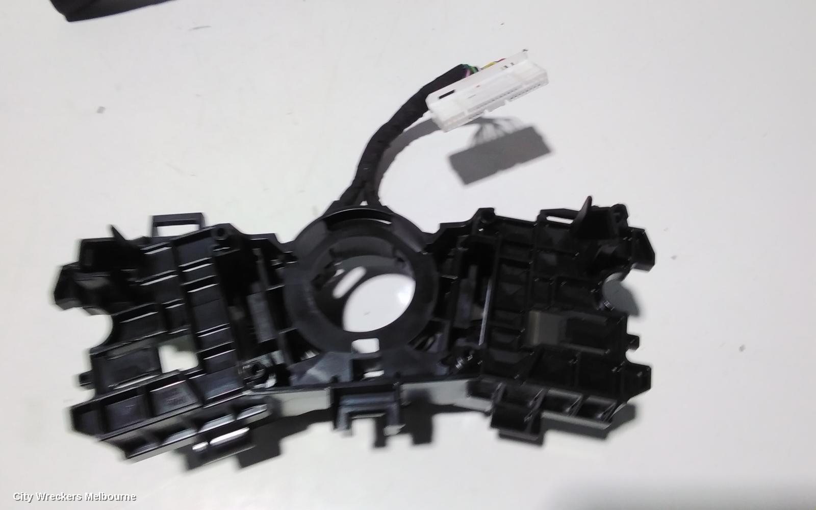 TOYOTA COROLLA COMBINATION SWITCH, WIPER SWITCH, E210, HATCH, 07/2018 ONWARDS