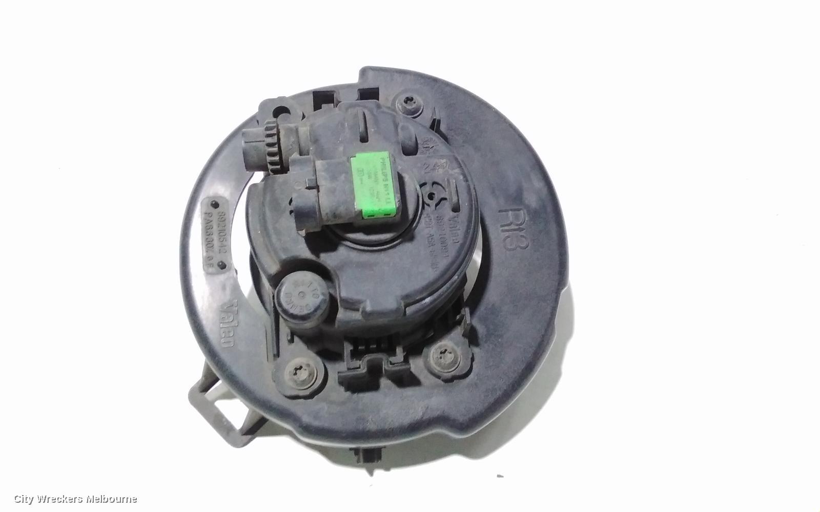 NISSAN PATHFINDER RIGHT INDICATOR/FOG/SIDE, BUMPER FOGLAMP, R51, 05/2005 - 09/2013