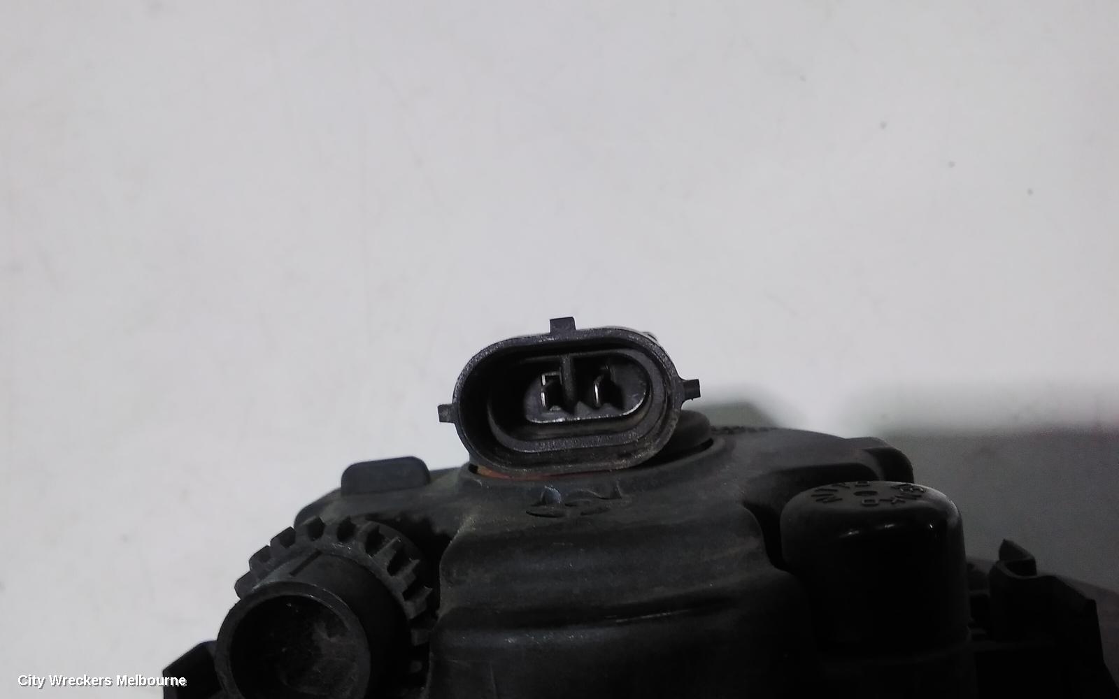 NISSAN PATHFINDER RIGHT INDICATOR/FOG/SIDE, BUMPER FOGLAMP, R51, 05/2005 - 09/2013